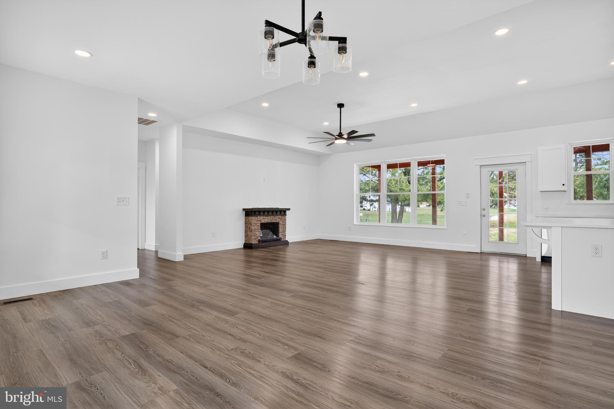 3077 NAVIGATOR DRIVE