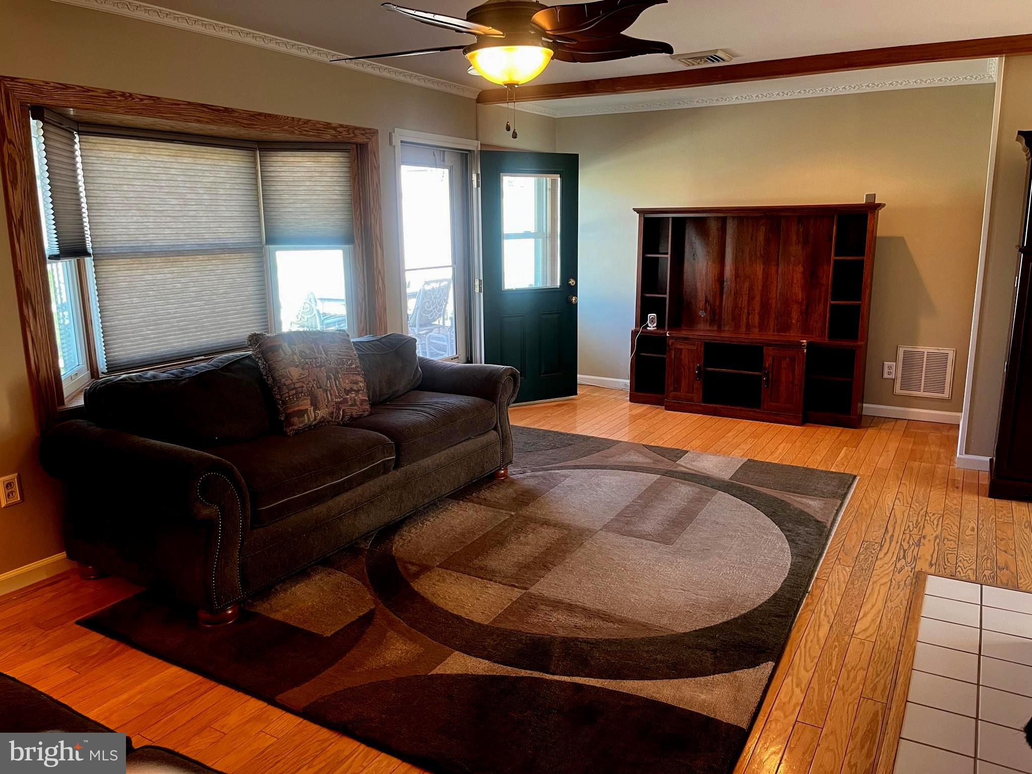 MAGNOLIA HILL - Residential