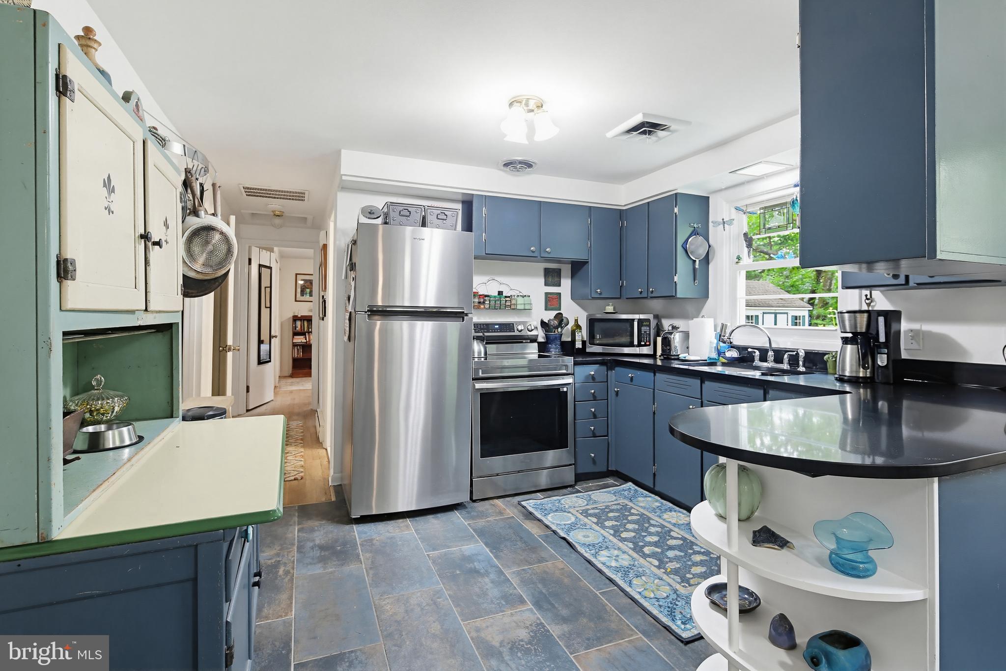 CAPE ST CLAIRE - Residential