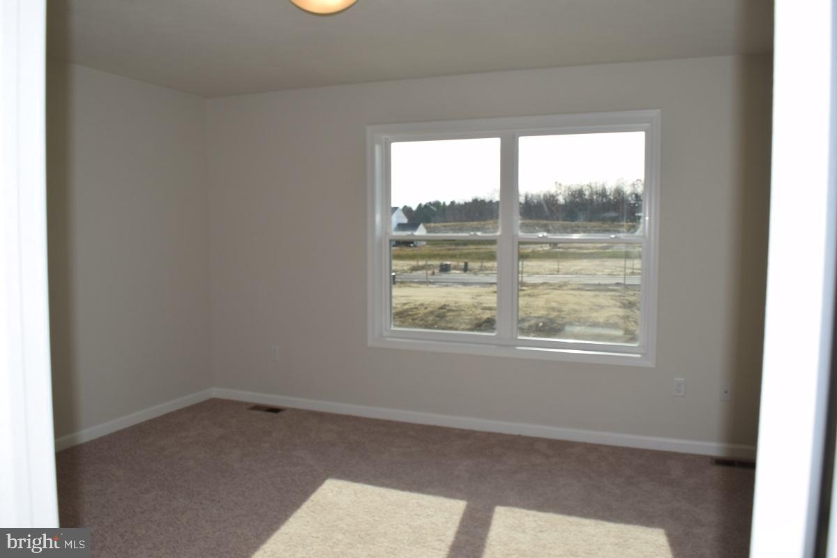 GRAYS POINTE - Residential