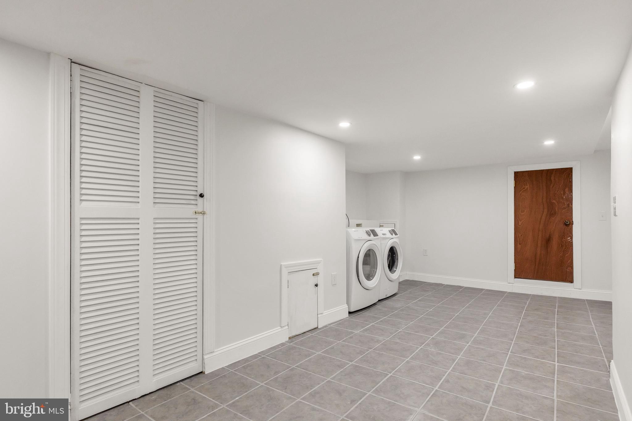 CEDAR PARK - Residential