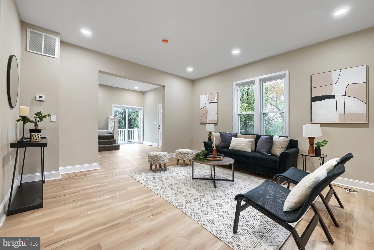 2507 QUEEN ANNE ROAD