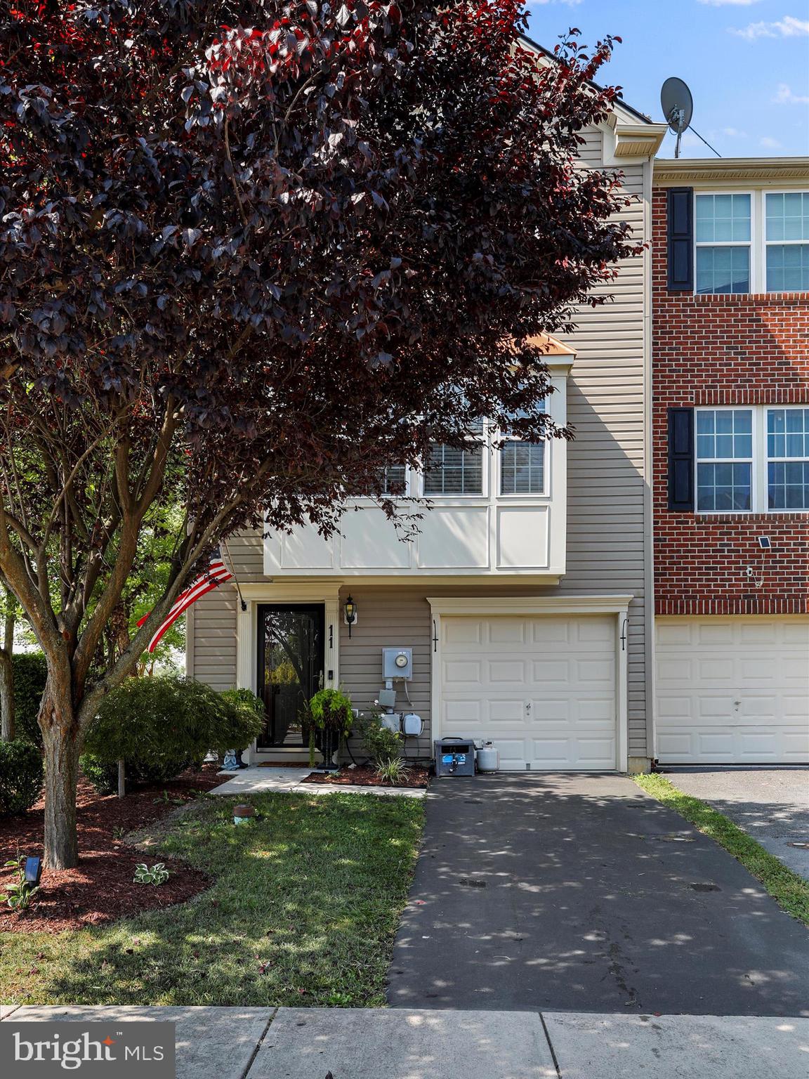 BROOKFIELD - Residential