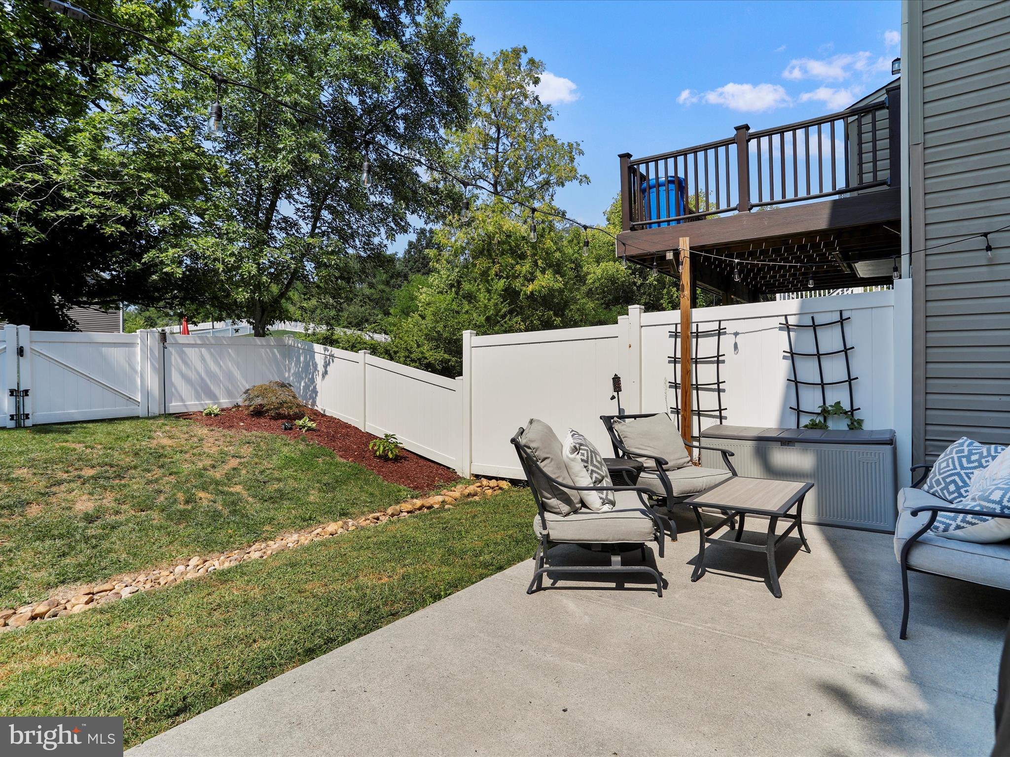 BROOKFIELD - Residential