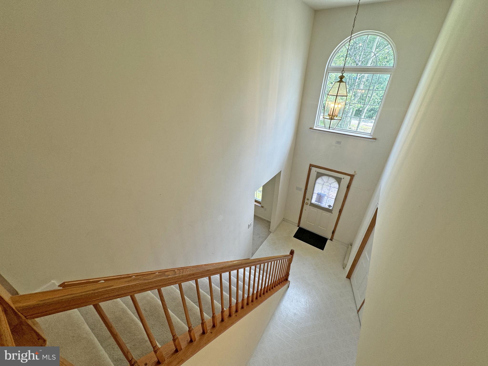 EMERALD LAKES - Residential