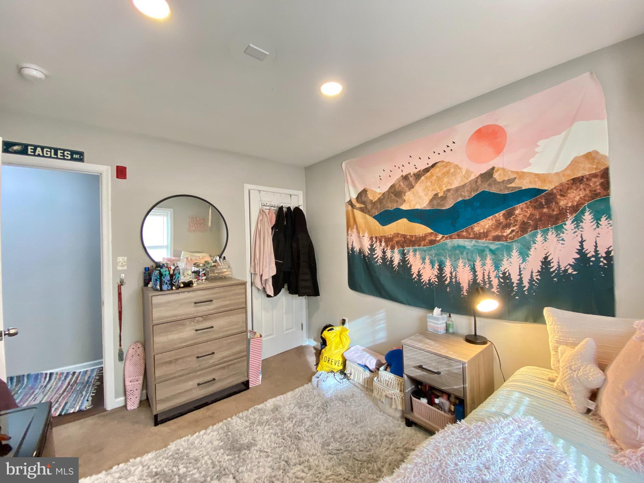 TEMPLE UNIVERSITY - Residential Lease