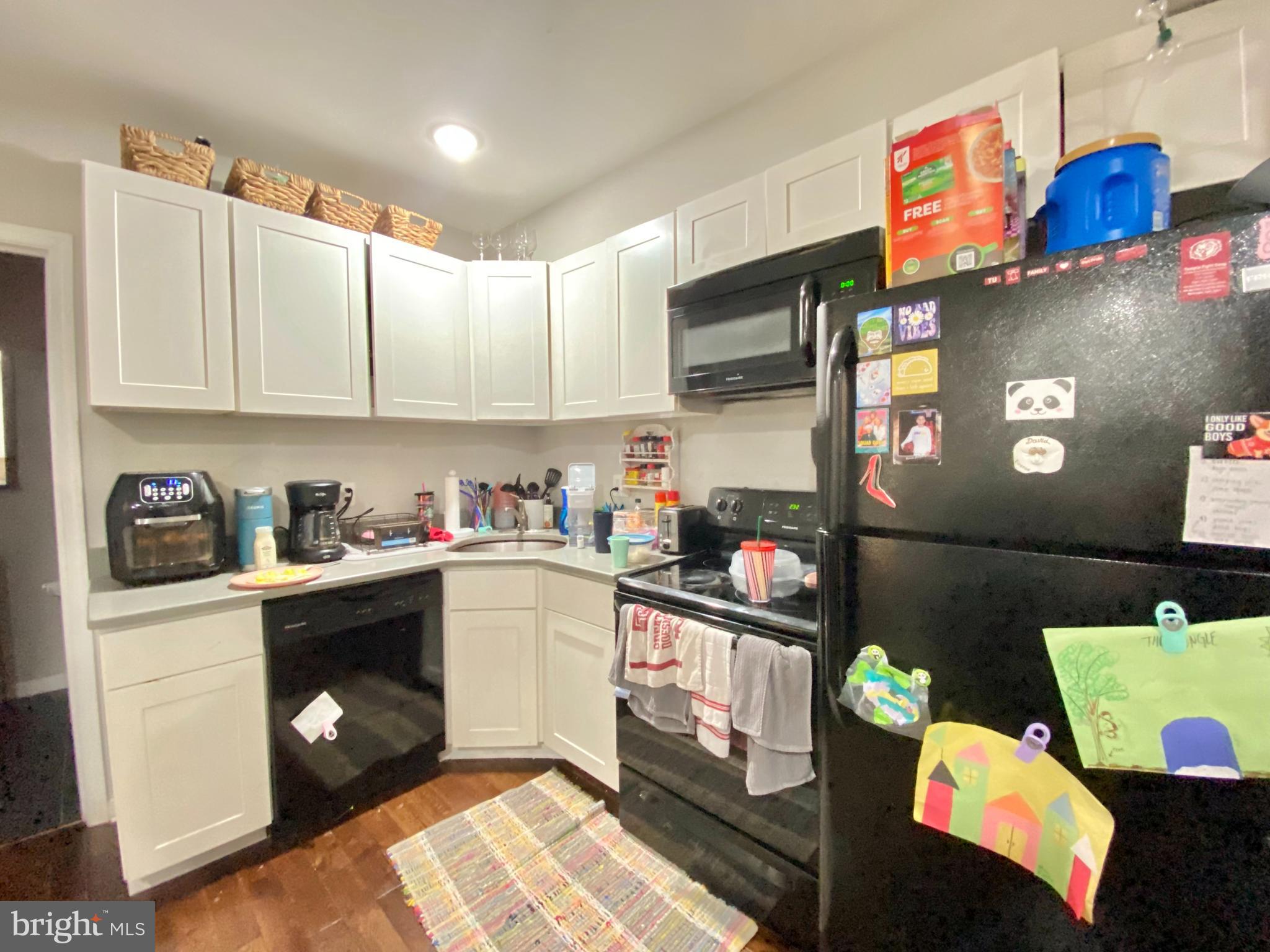 TEMPLE UNIVERSITY - Residential Lease