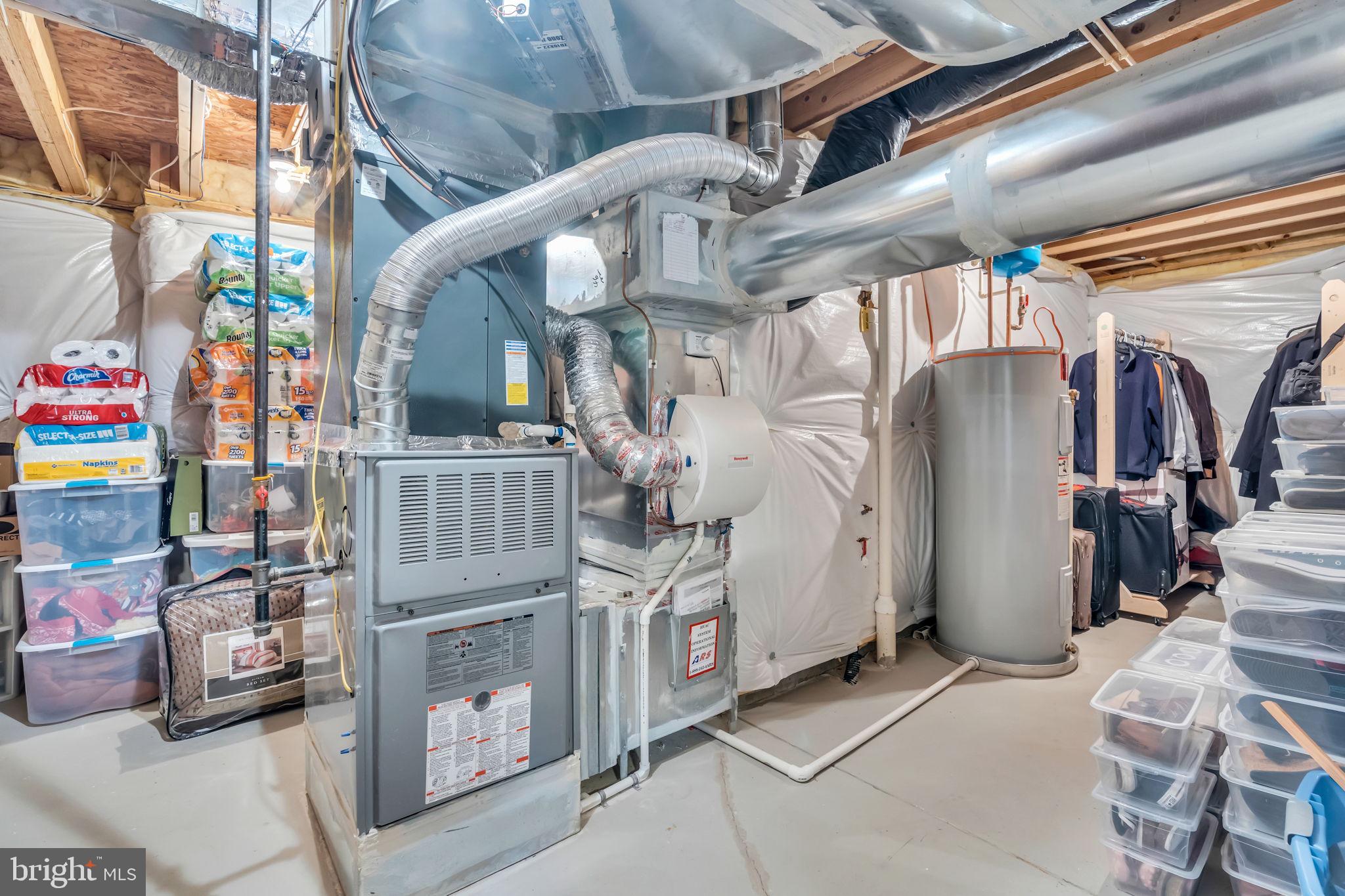 PORT POTOMAC - Residential