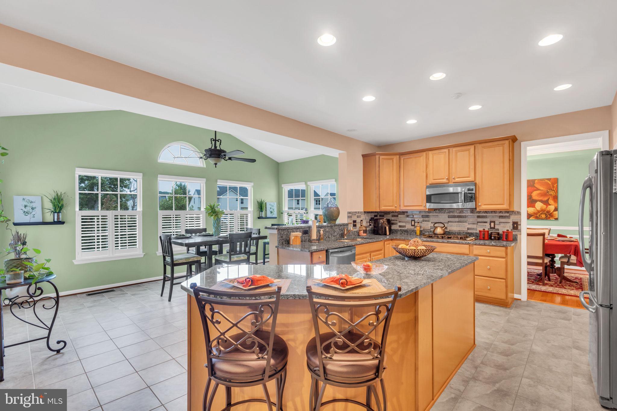 PORT POTOMAC - Residential