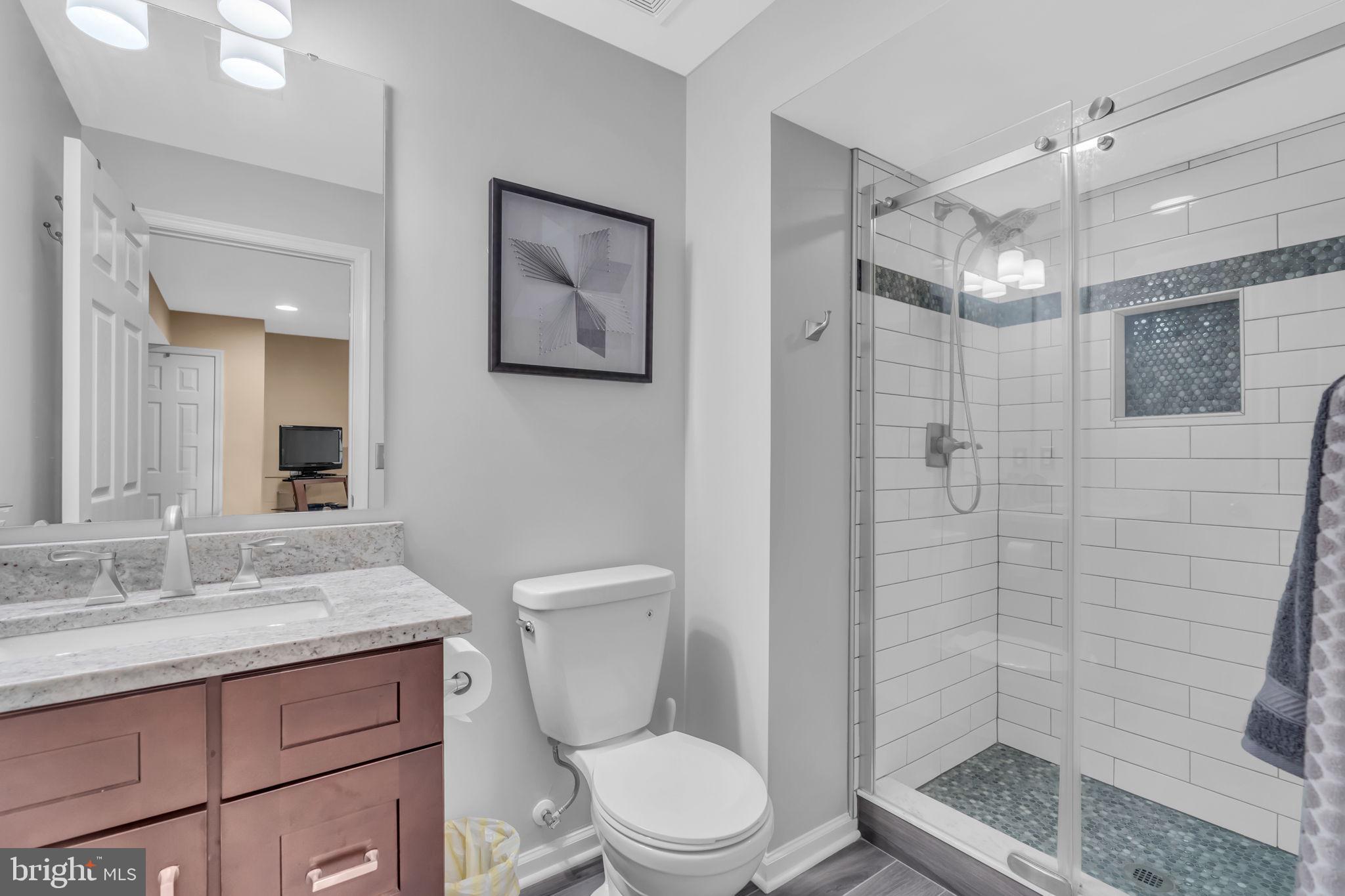 PORT POTOMAC - Residential