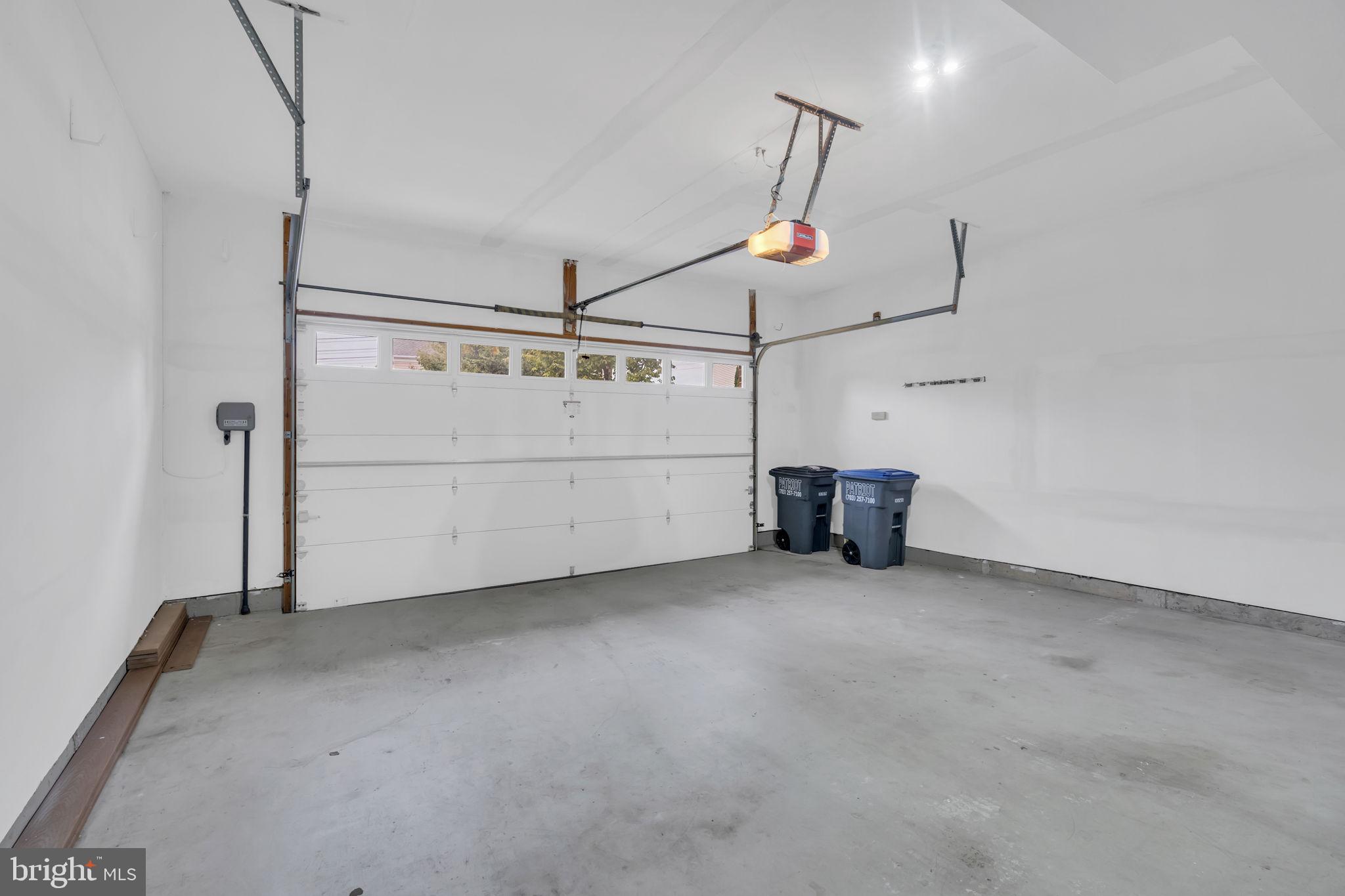 PORT POTOMAC - Residential