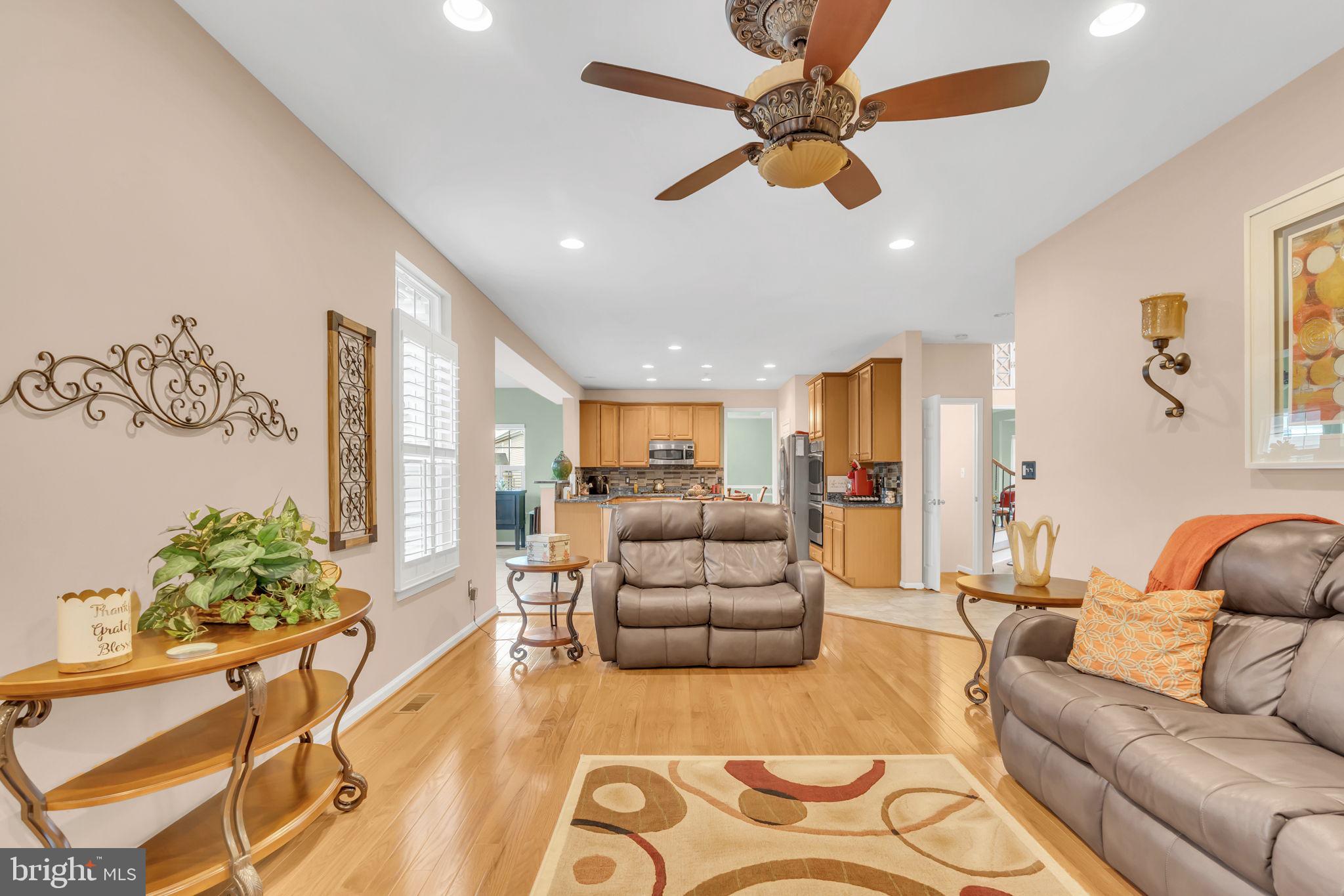 PORT POTOMAC - Residential