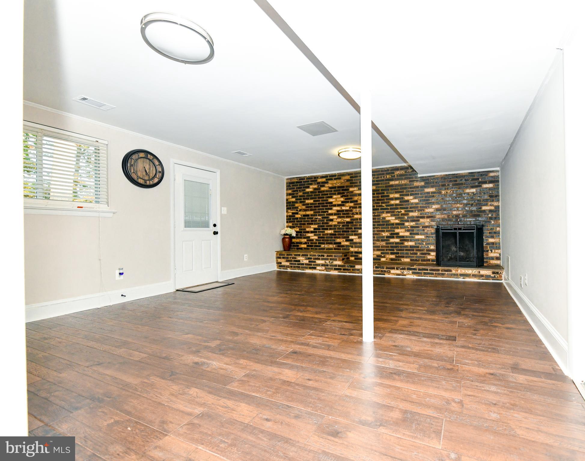 TOWNSEND-ADDN - Residential