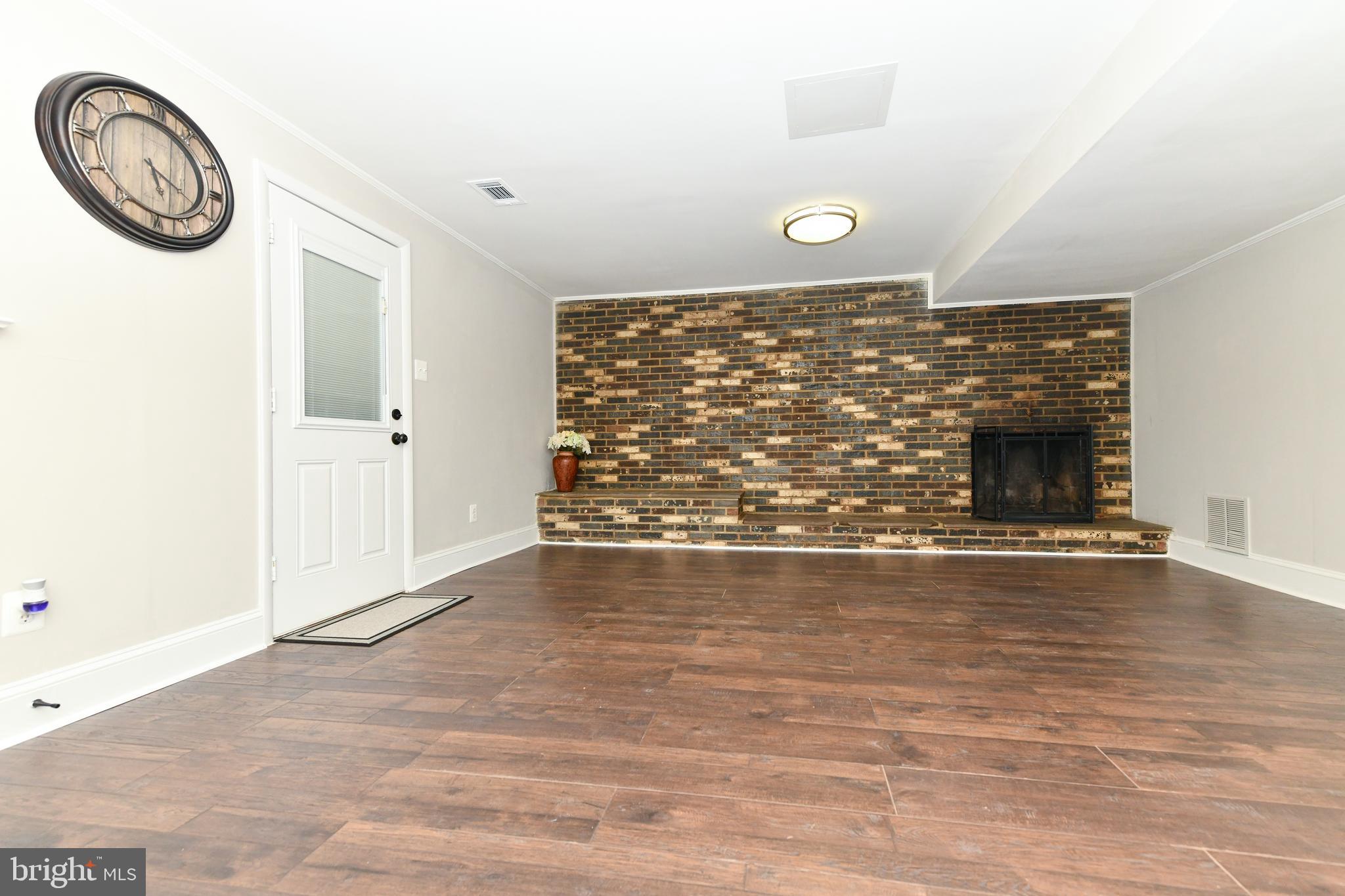 TOWNSEND-ADDN - Residential