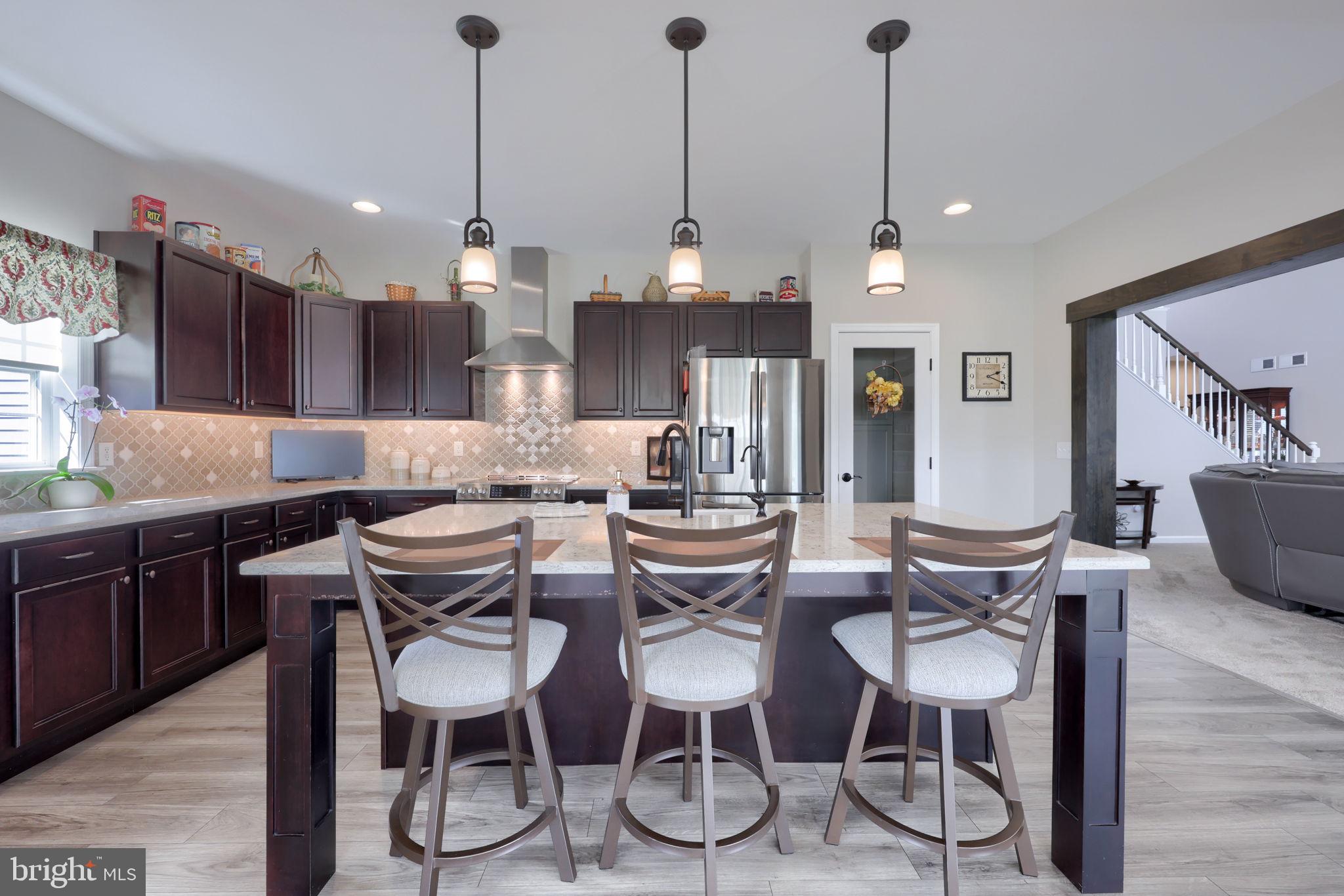 3 CAMELOT LANE