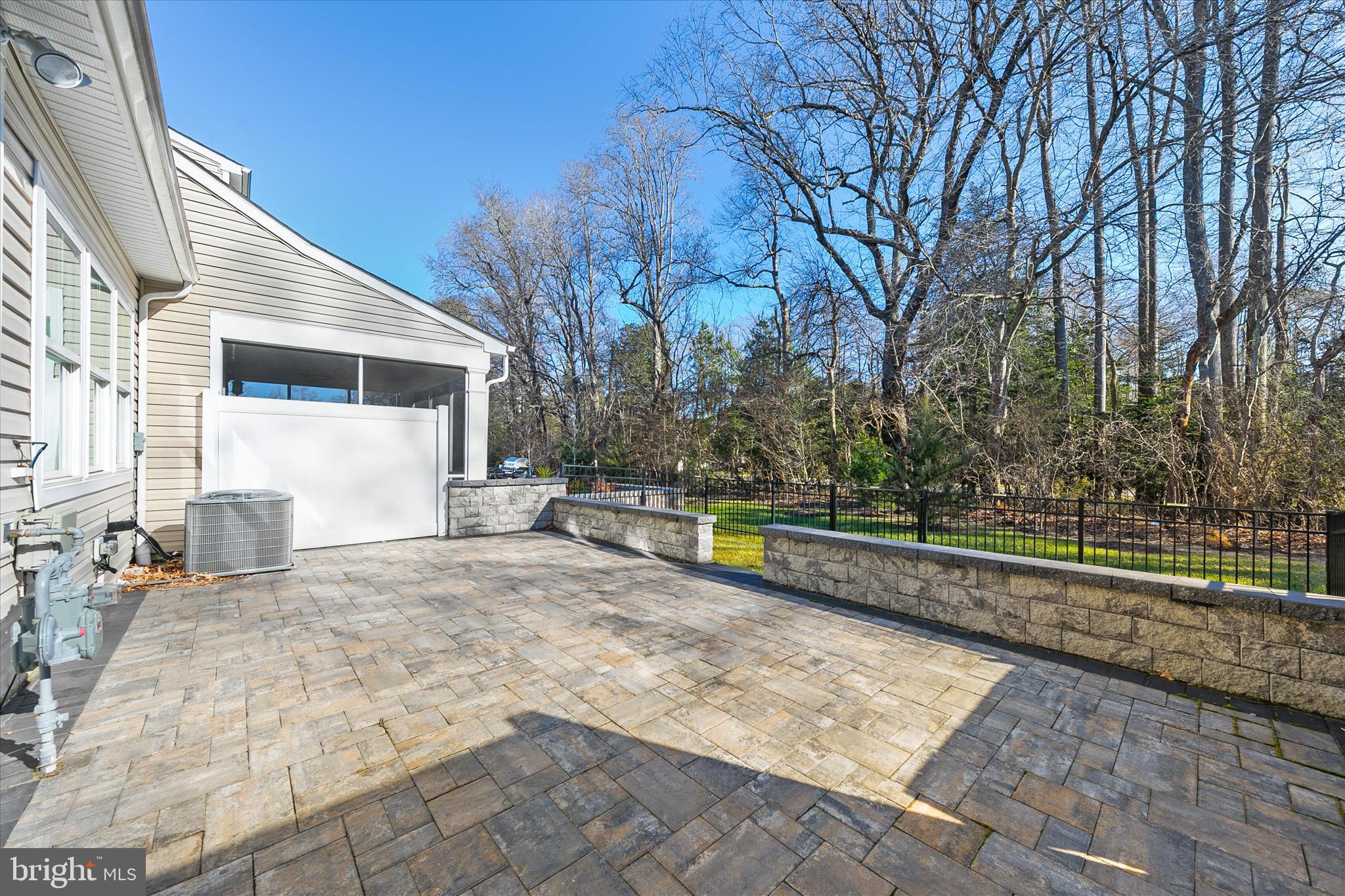 VILLAS AT WALDEN - Residential