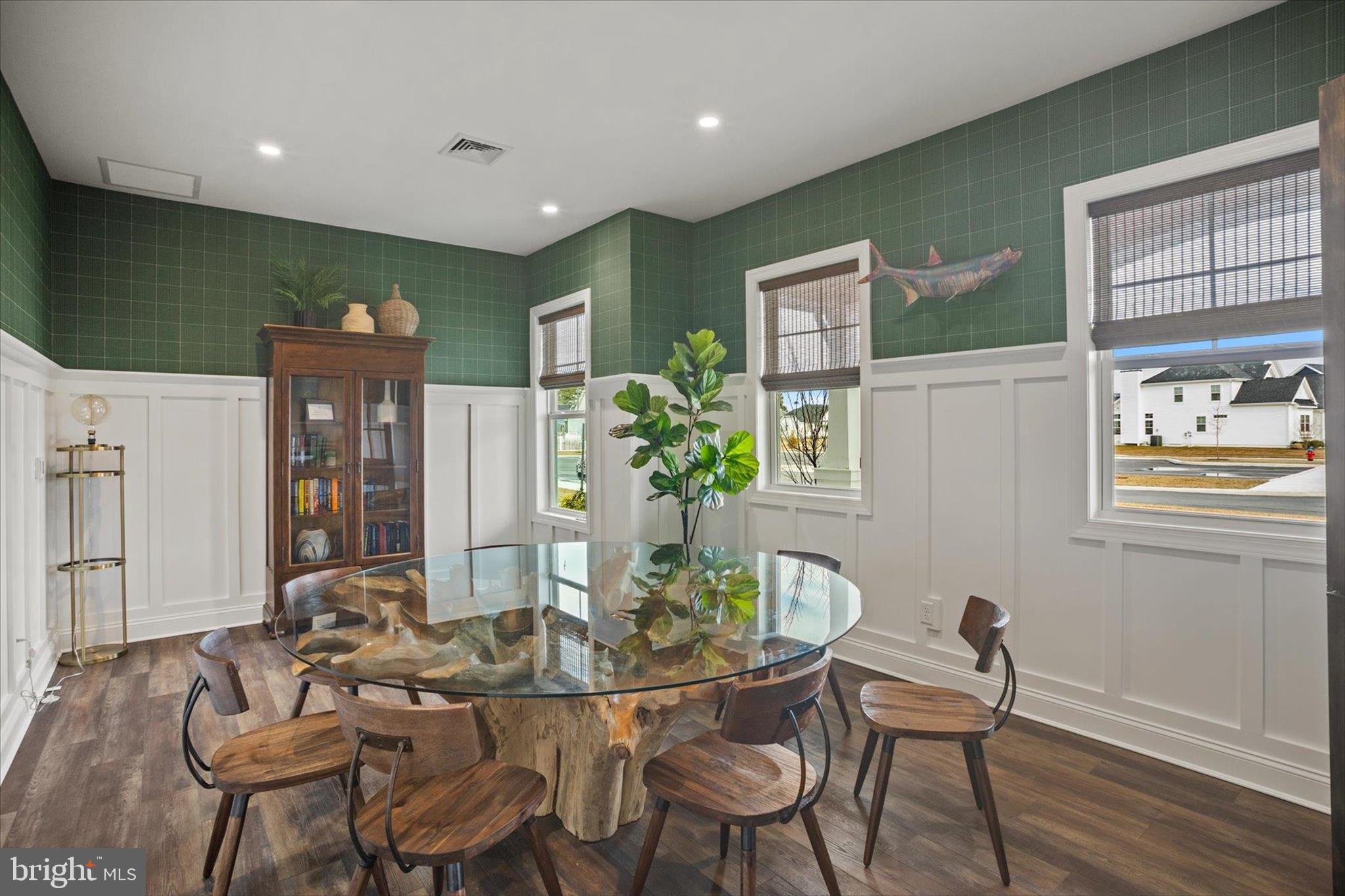 VILLAS AT WALDEN - Residential