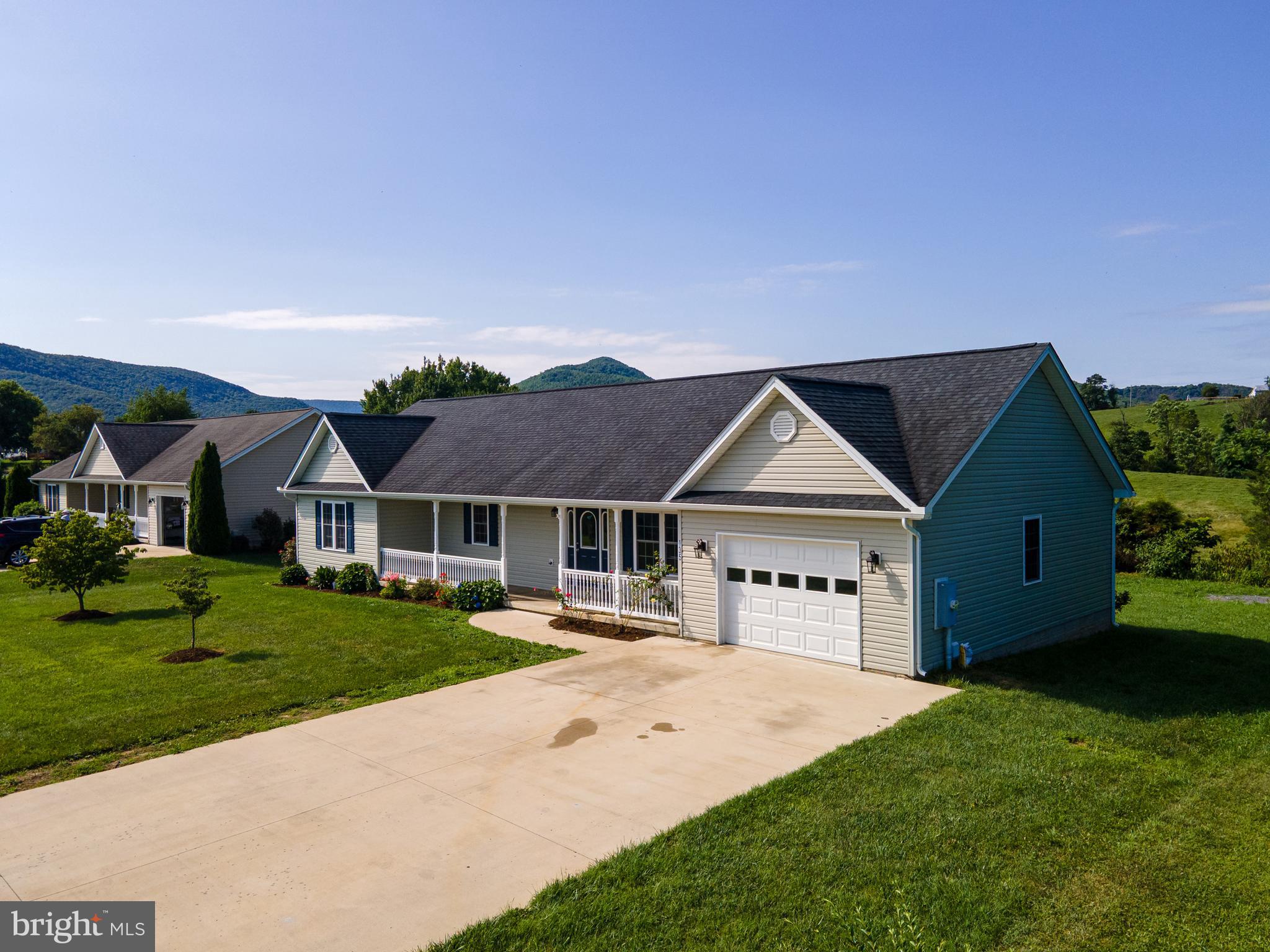 135 LEOLA LOOP