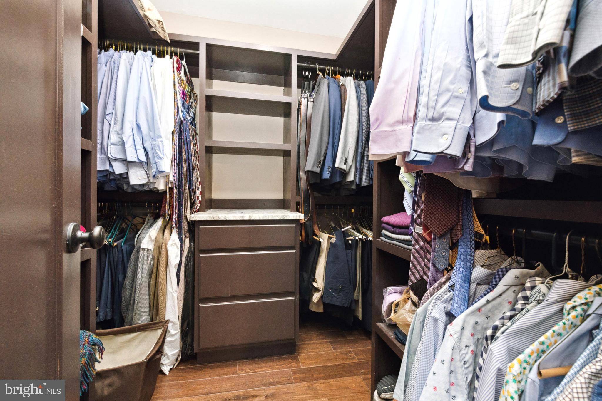 CROFTON TOWNE/PARK - Residential