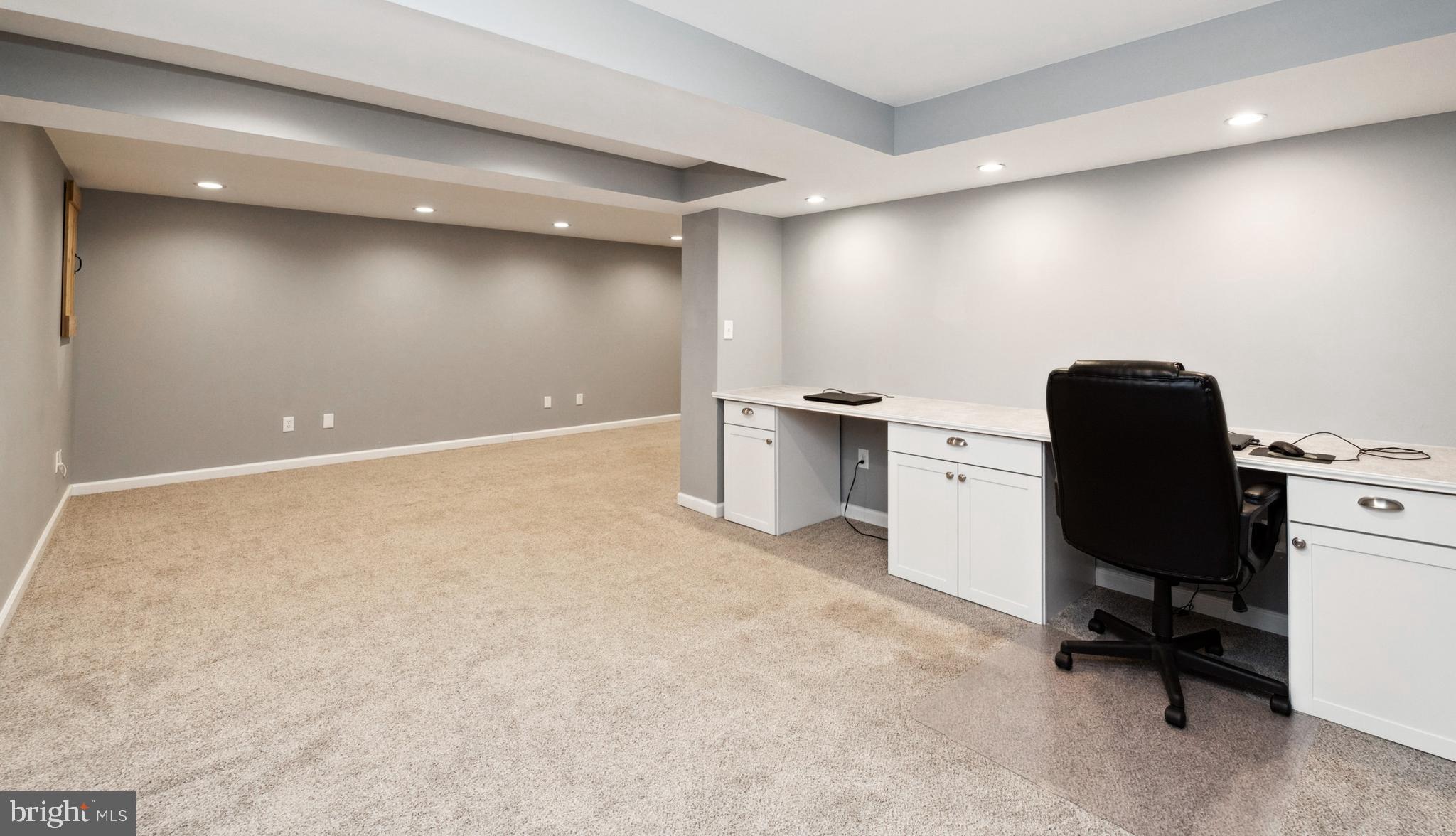 CROFTON TOWNE/PARK - Residential