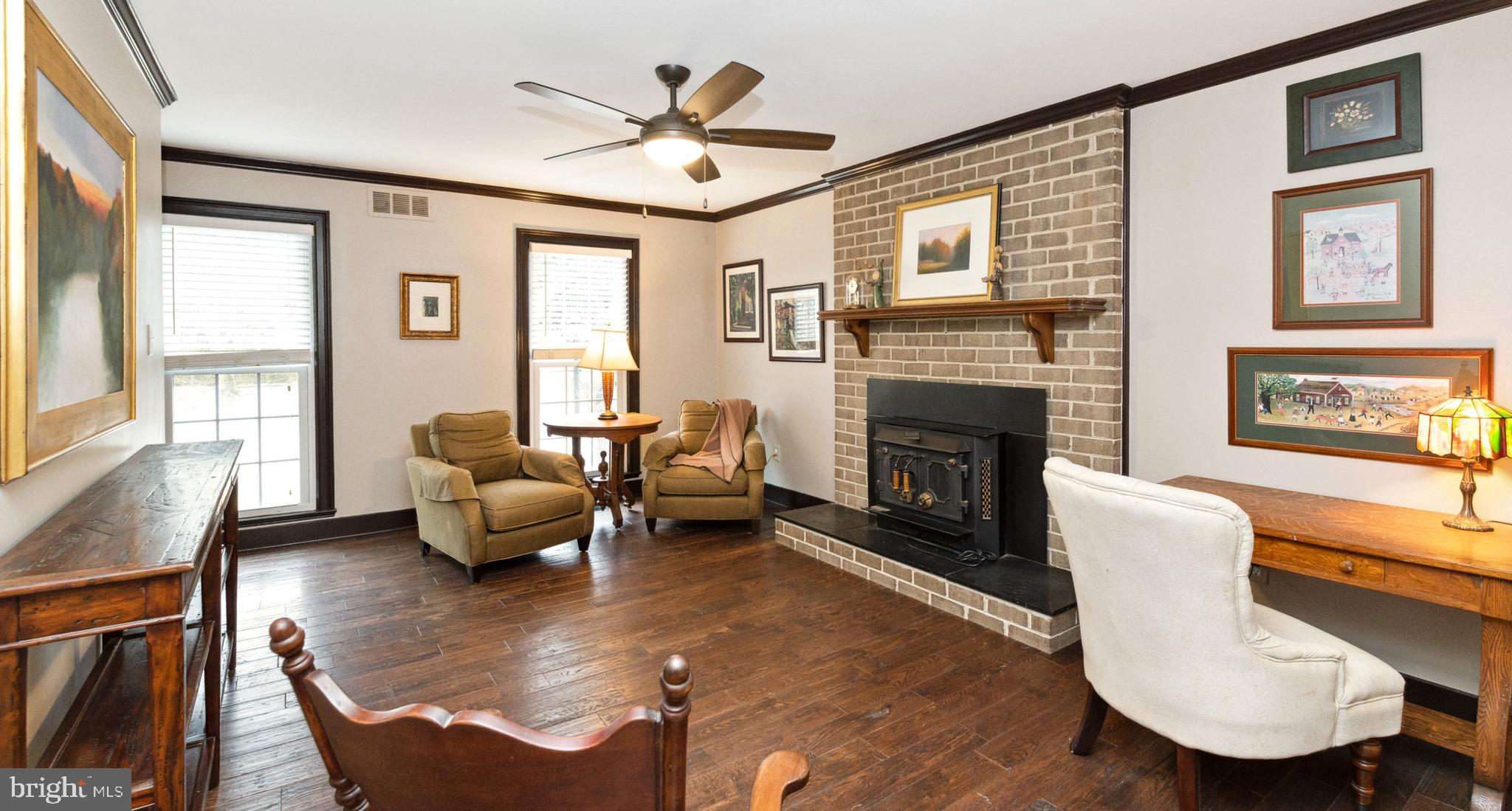 CROFTON TOWNE/PARK - Residential