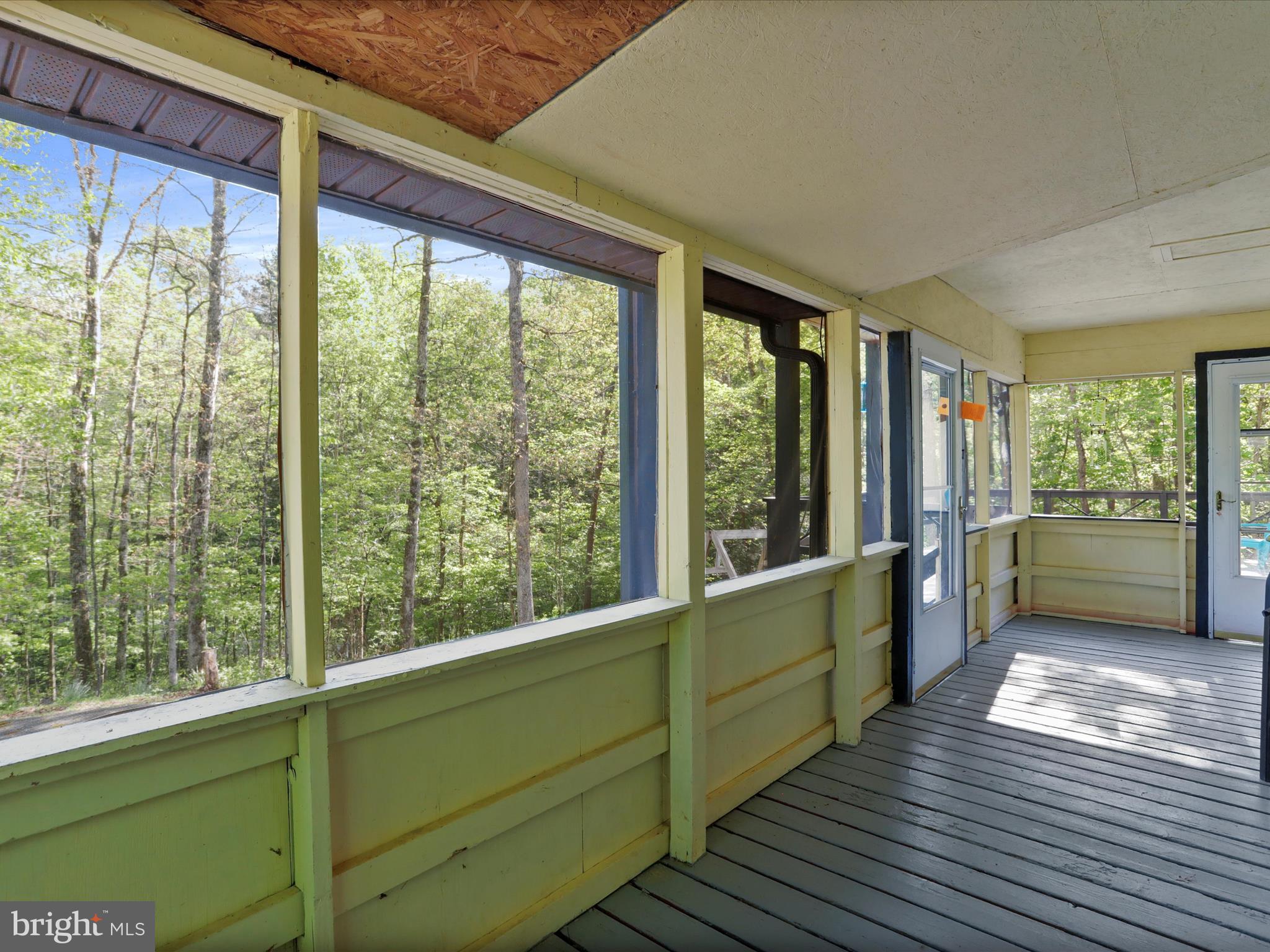 FLOWERWOOD FARM - Residential