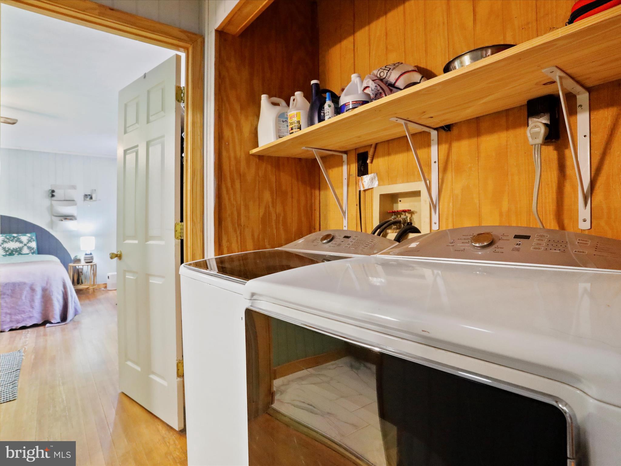 FLOWERWOOD FARM - Residential