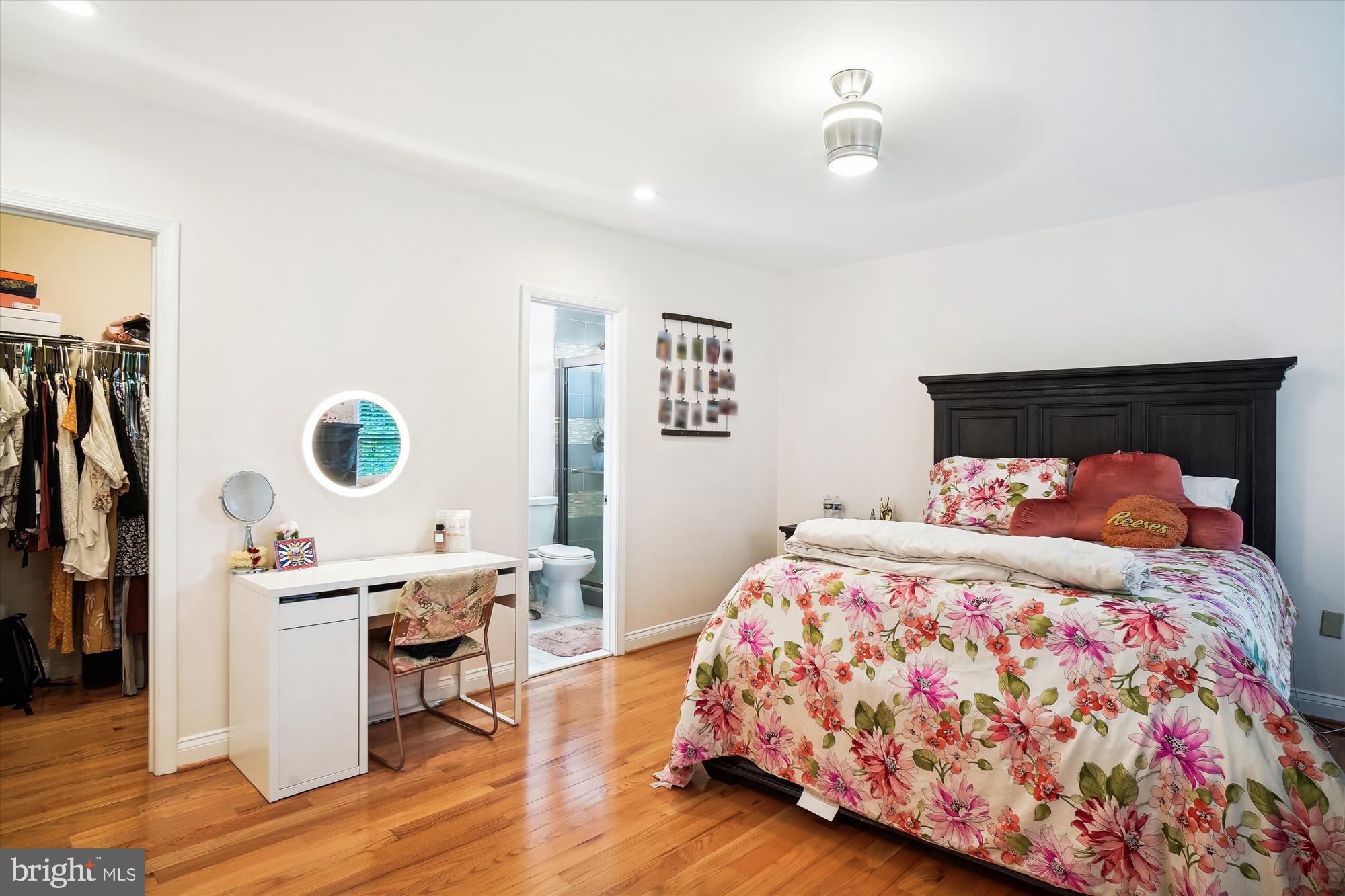 SMALLS NURSERY - Residential