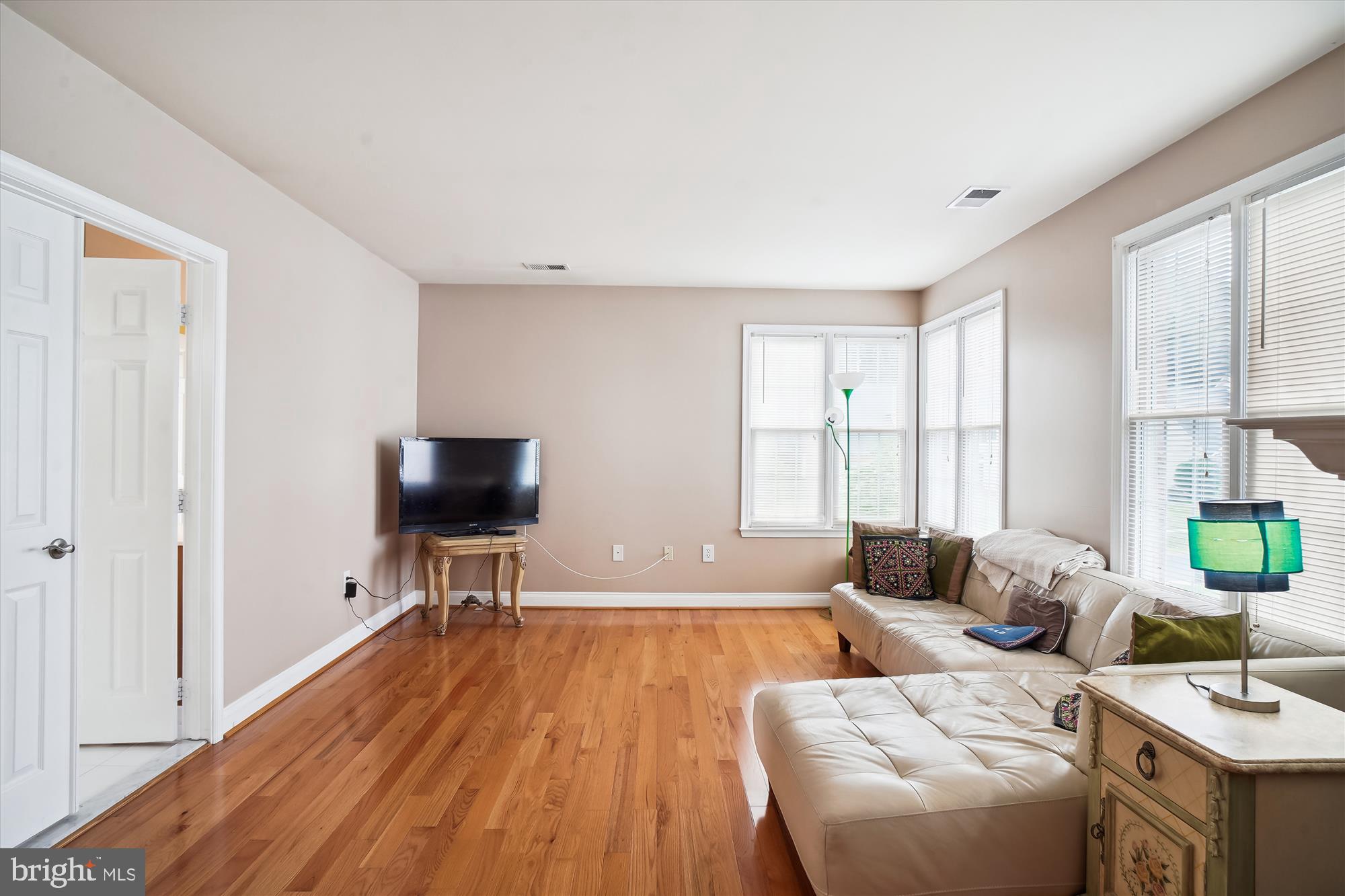 SMALLS NURSERY - Residential