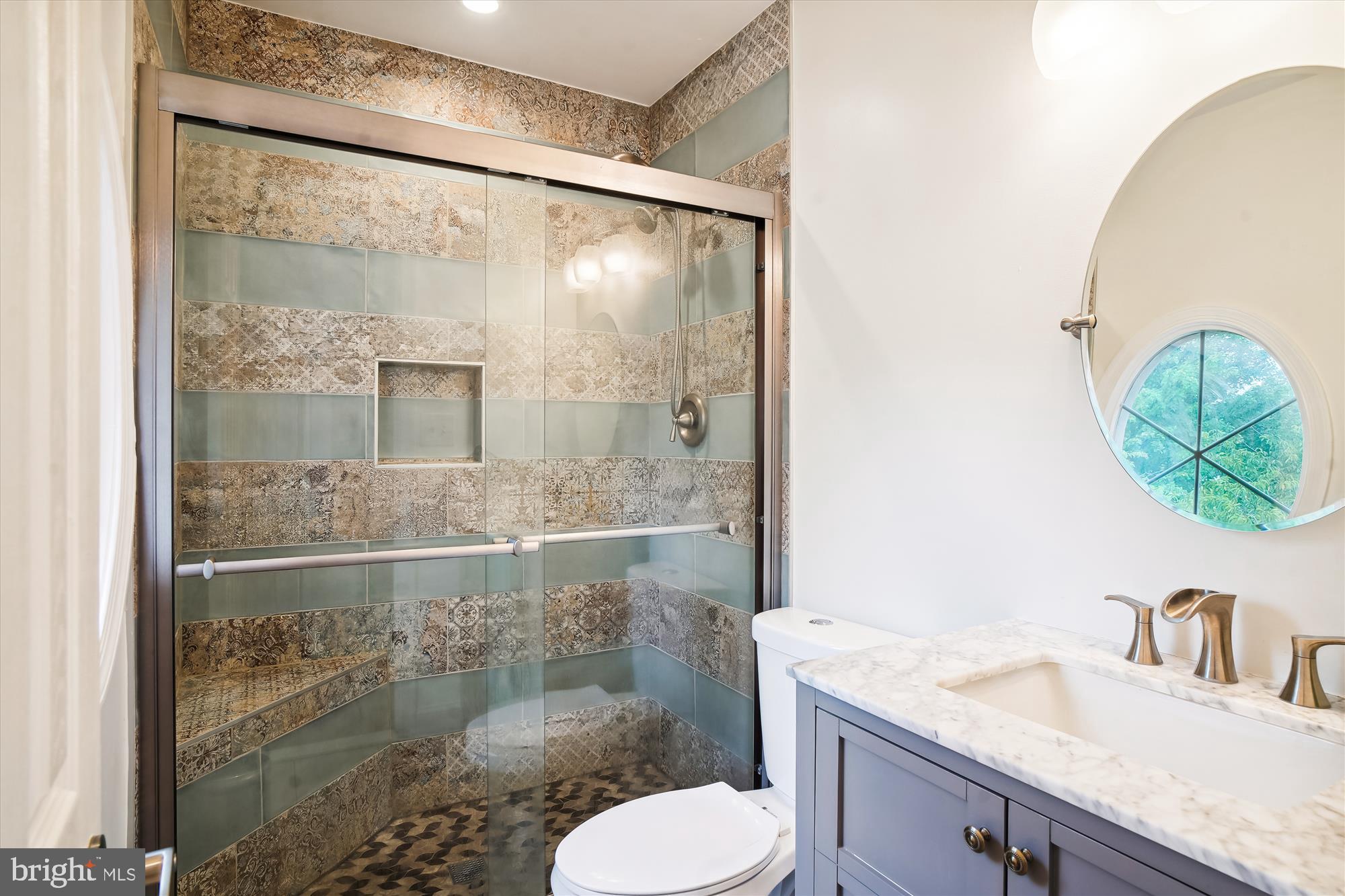 SMALLS NURSERY - Residential