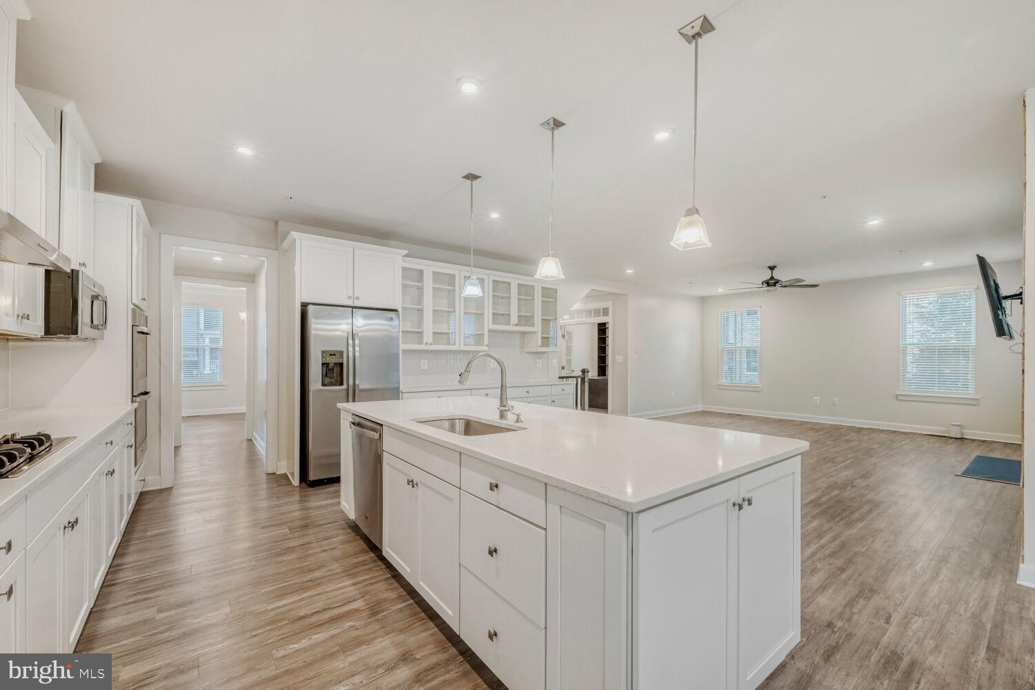 GREENLEIGH AT CROSSROADS - Residential Lease