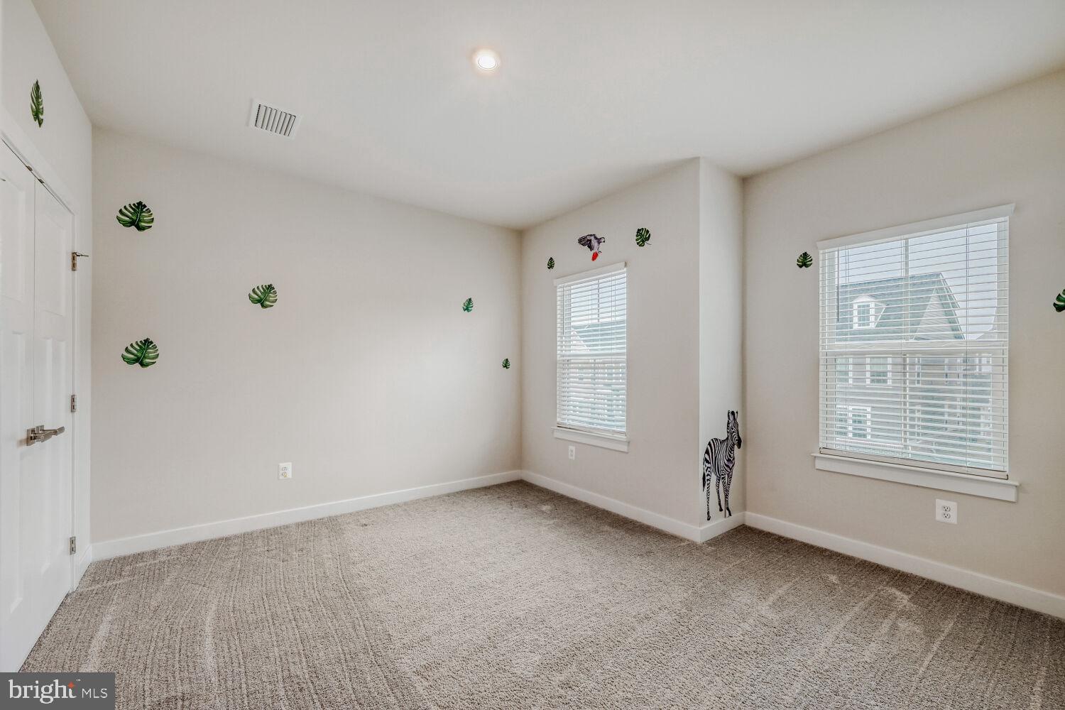 GREENLEIGH AT CROSSROADS - Residential Lease