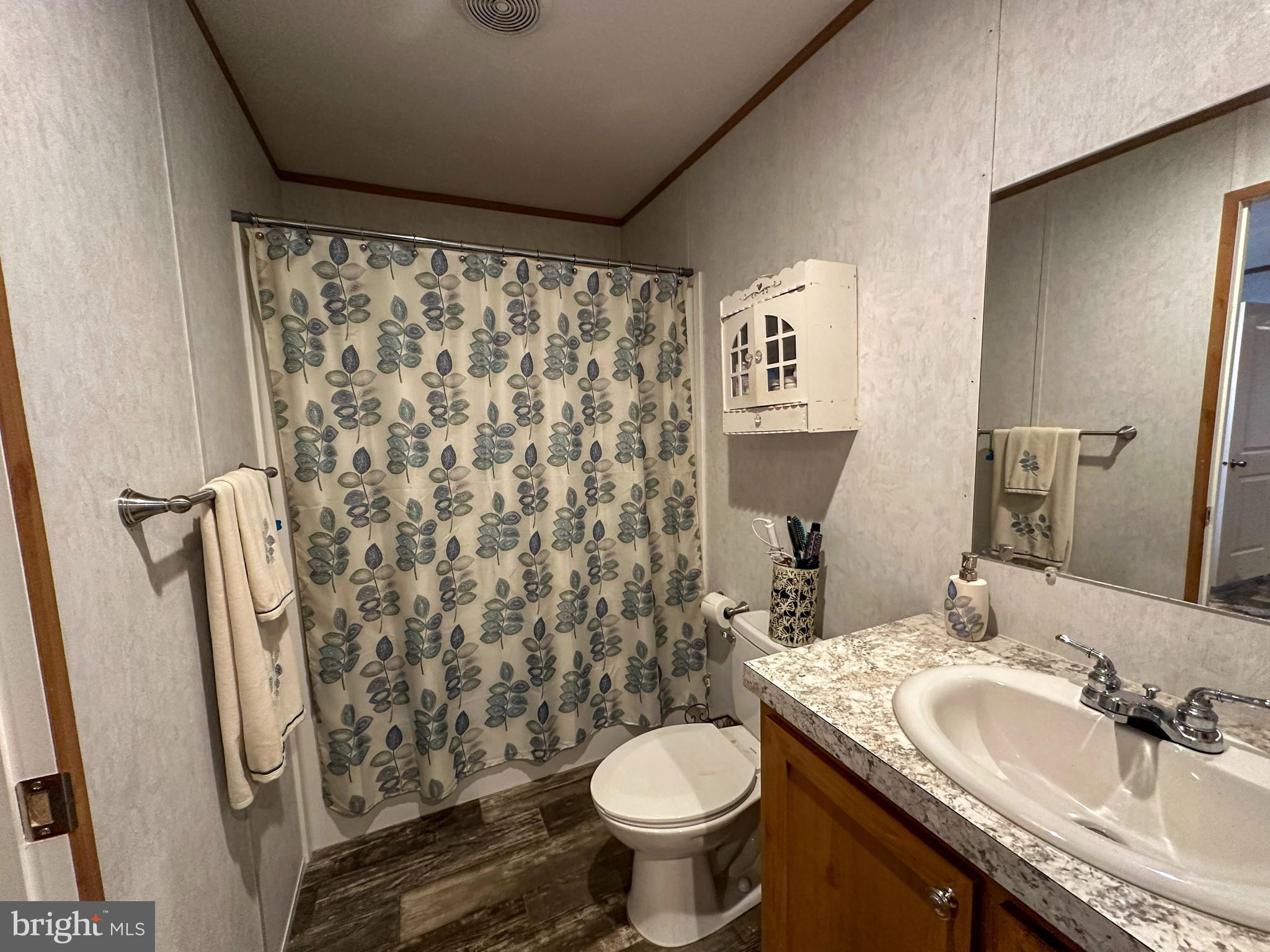 HILLCREST MHP - Residential