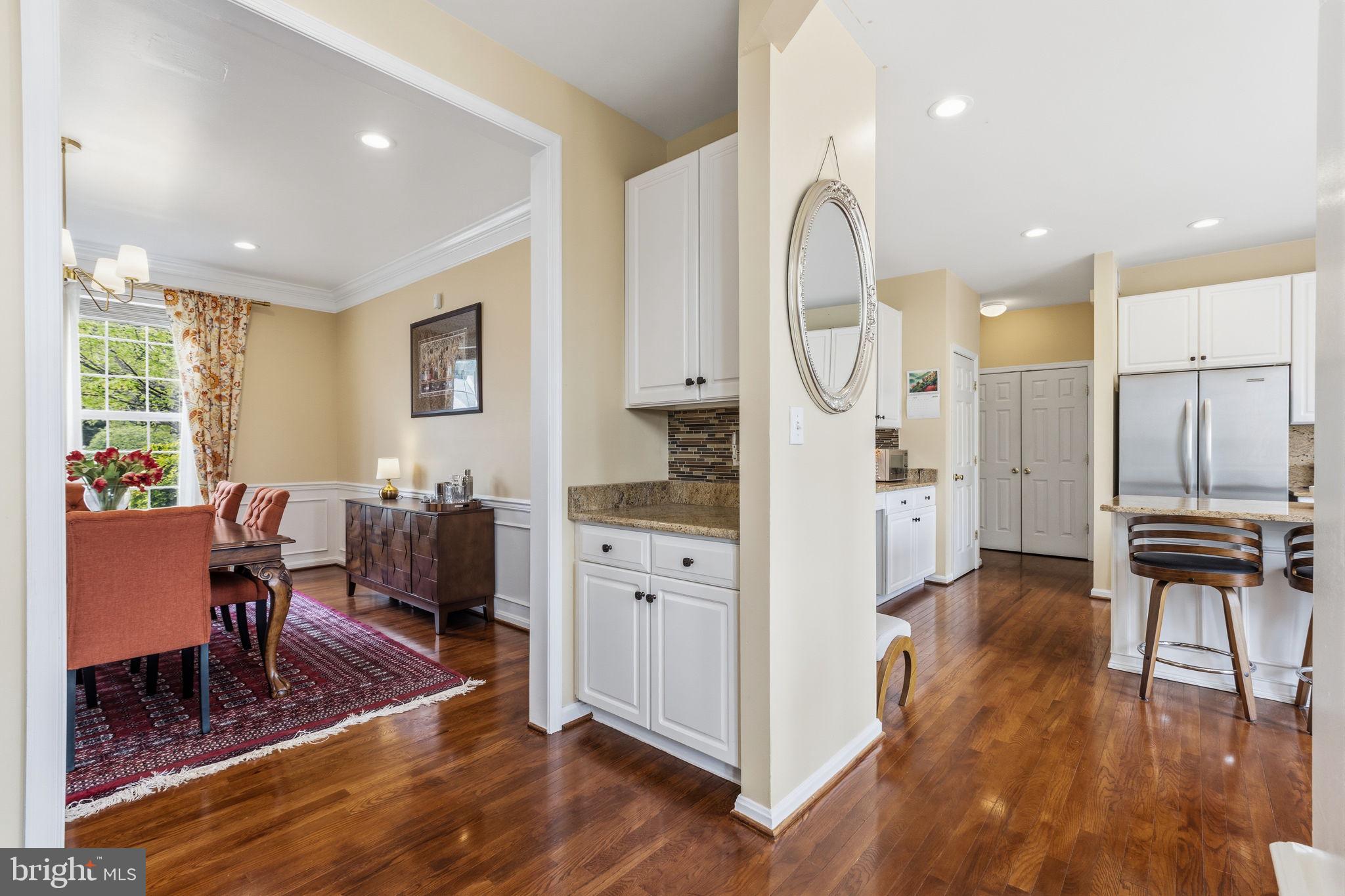 MIDDLE RUN CROSSIN - Residential