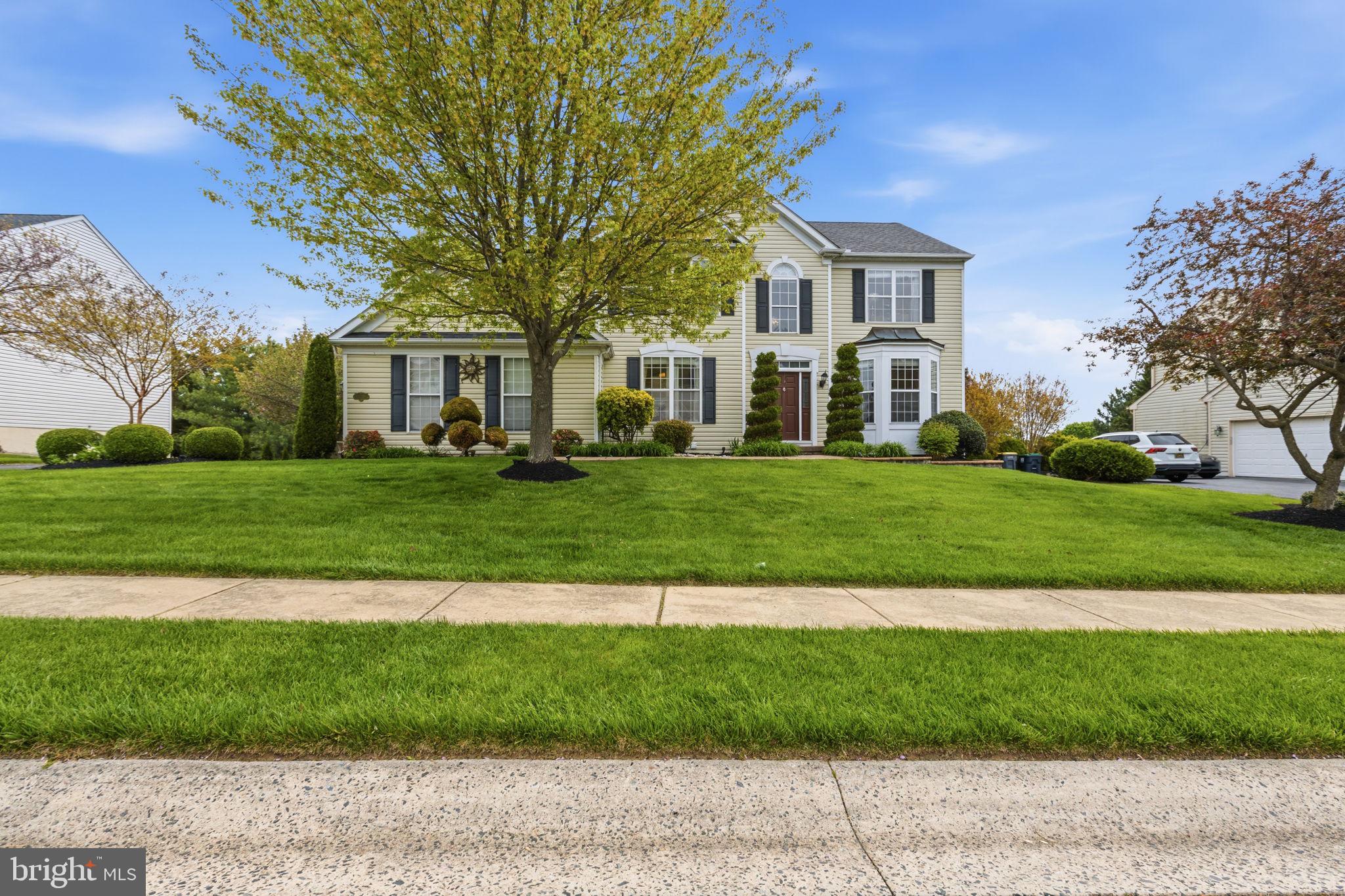 330 MOURNING DOVE DRIVE