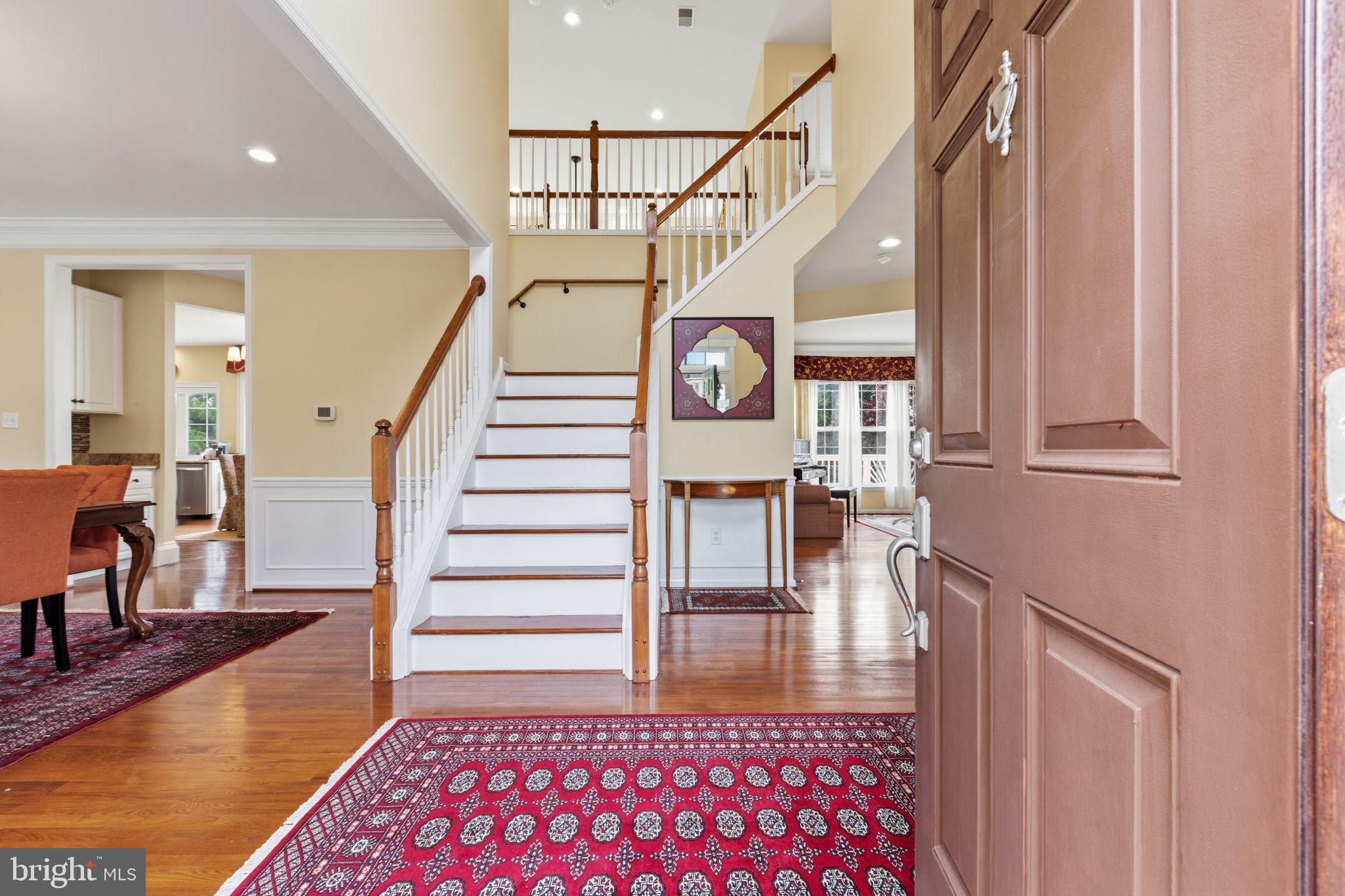 MIDDLE RUN CROSSIN - Residential