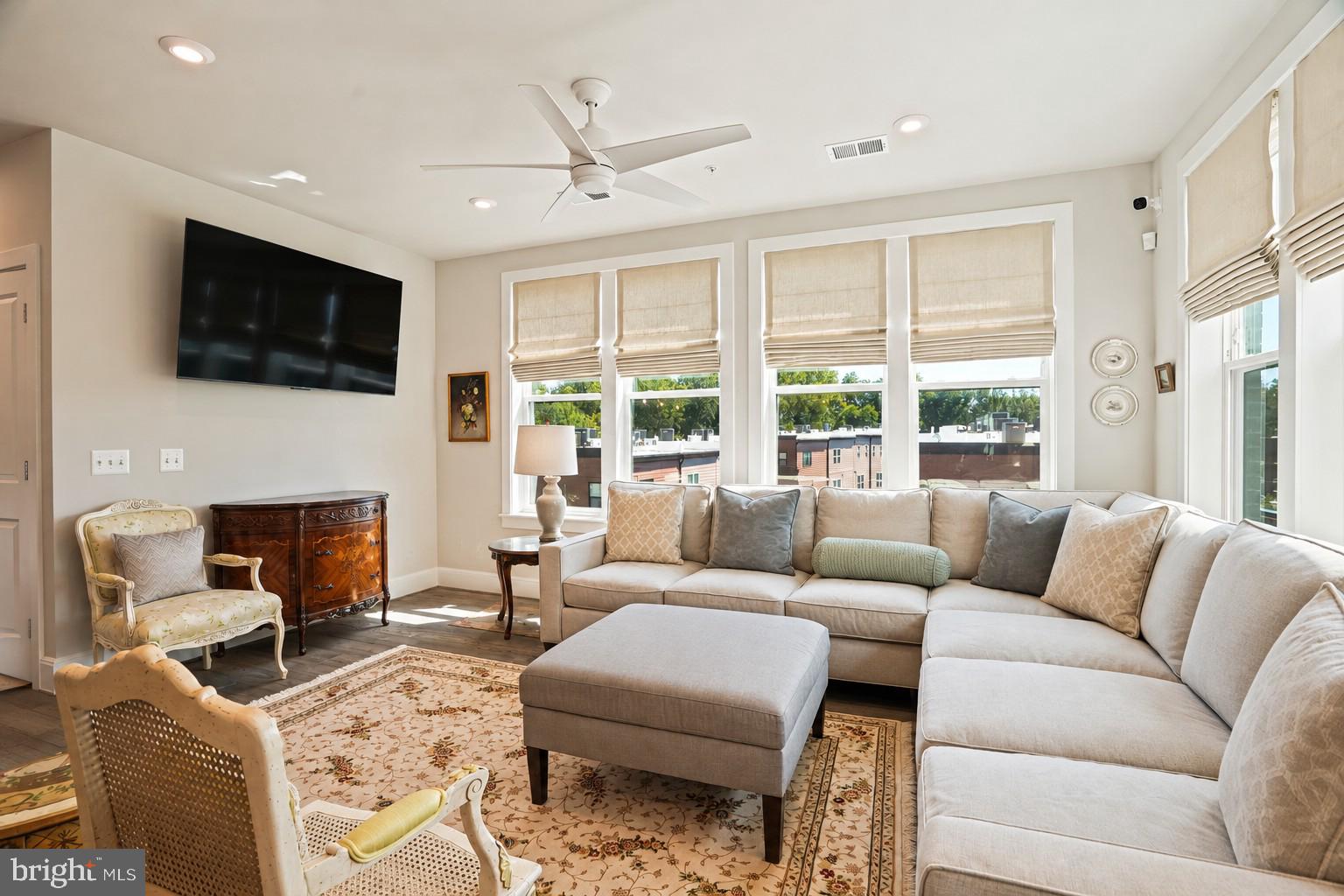 3505 BELLFLOWER LANE 408