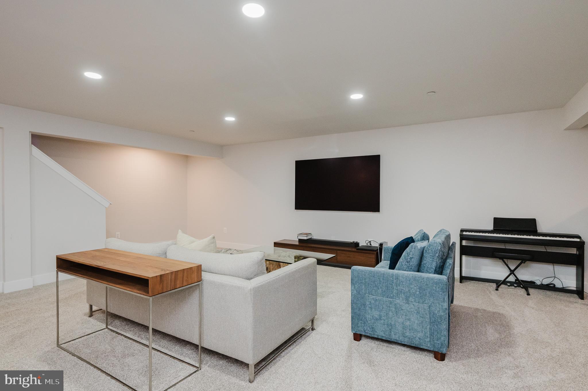 AUMAR HEIGHTS - Residential