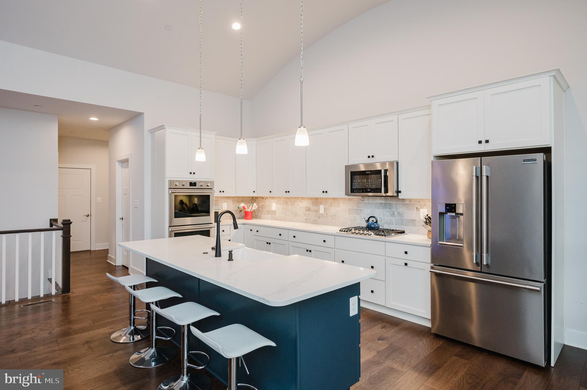 AUMAR HEIGHTS - Residential