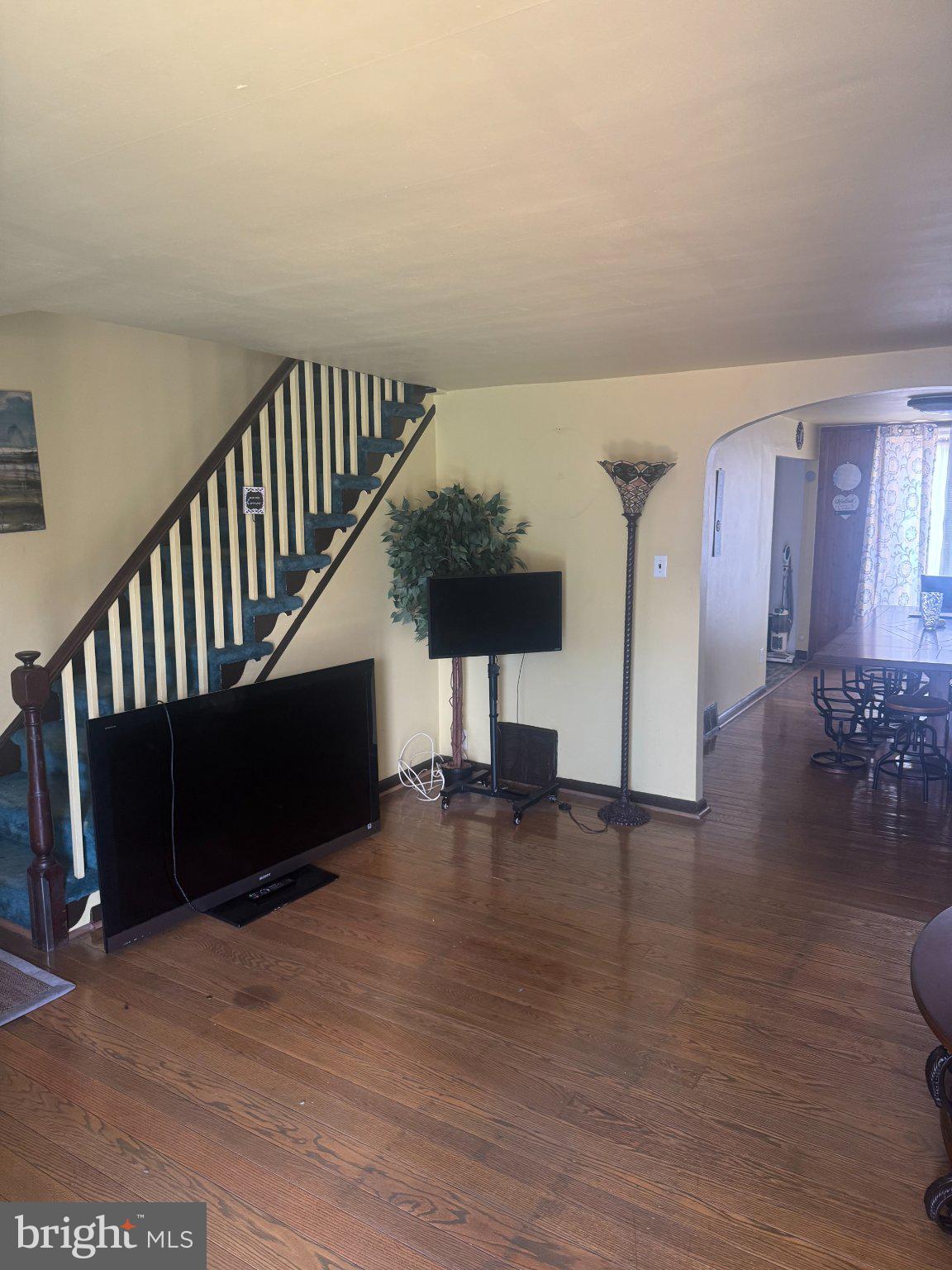 5436 TORRESDALE AVENUE