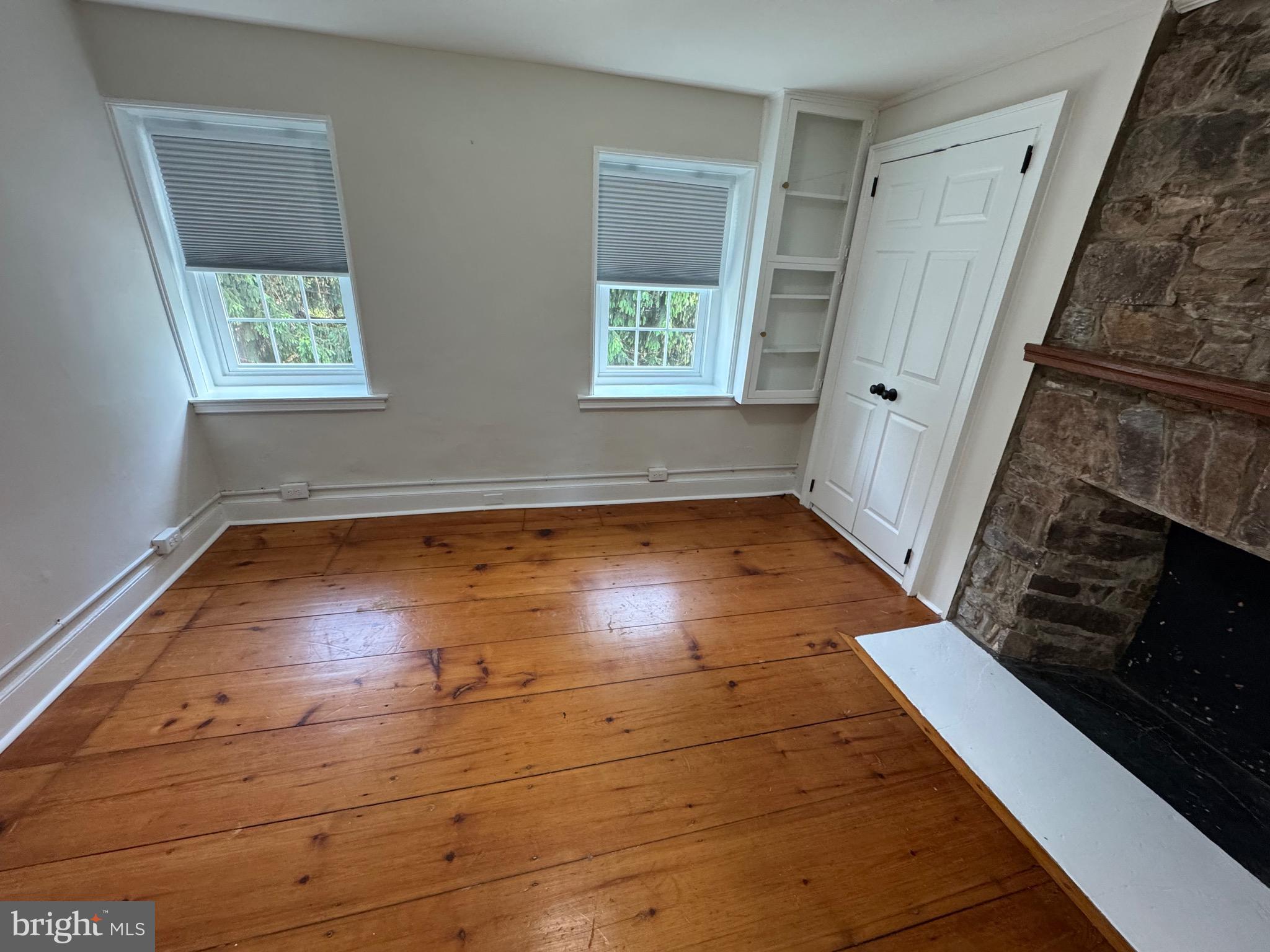 NON AVAILABLE - Residential Lease