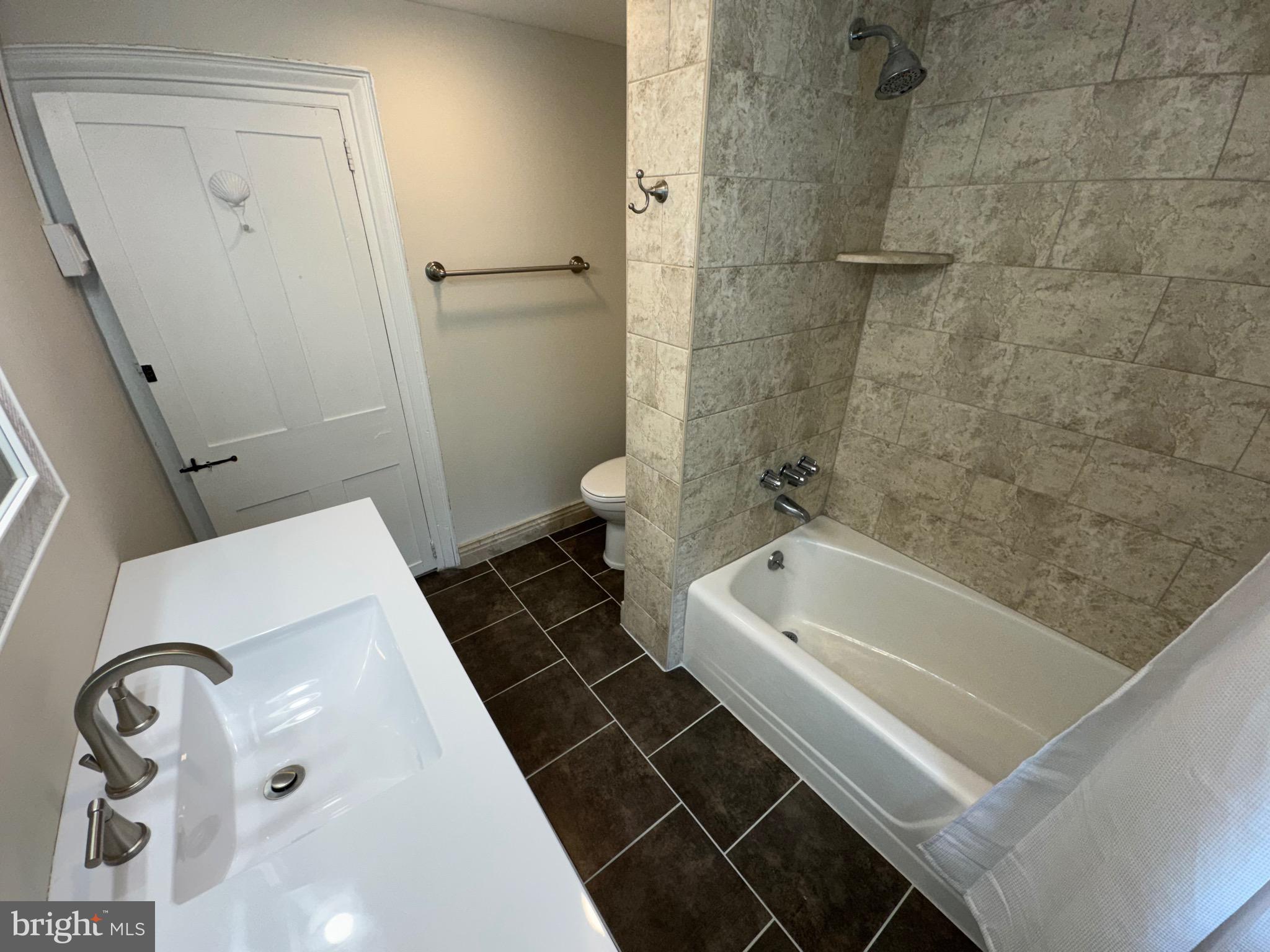 NON AVAILABLE - Residential Lease