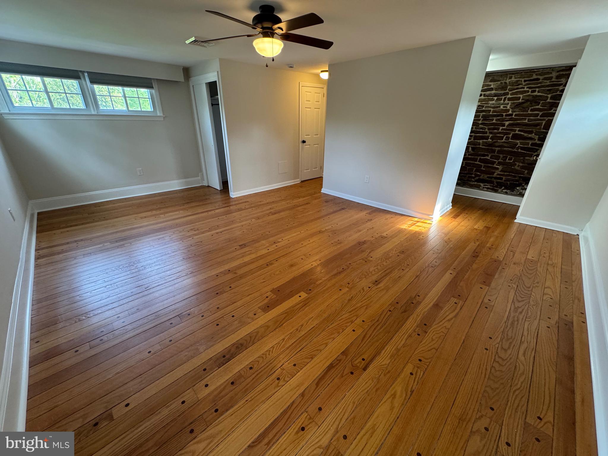 NON AVAILABLE - Residential Lease