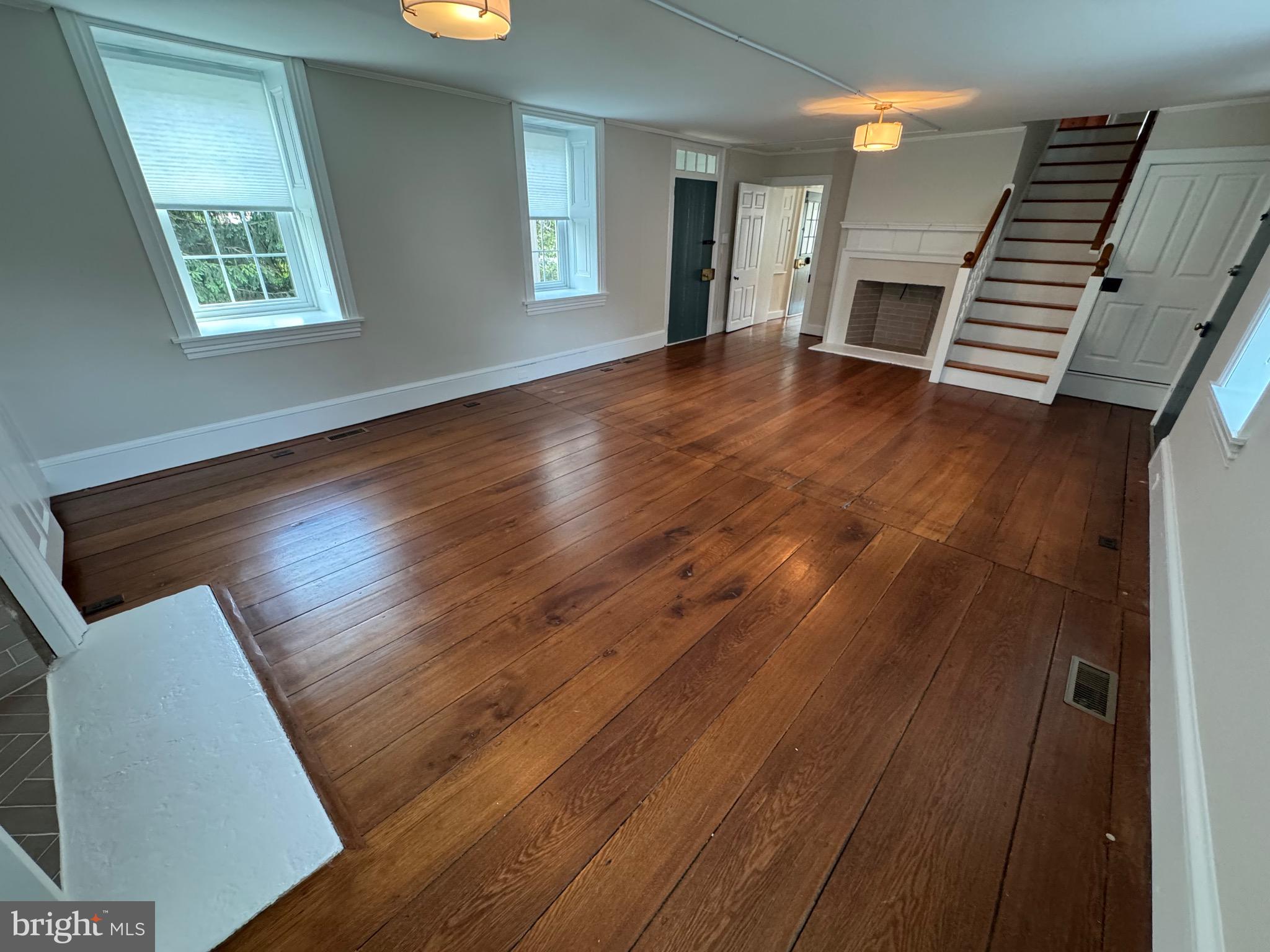 NON AVAILABLE - Residential Lease