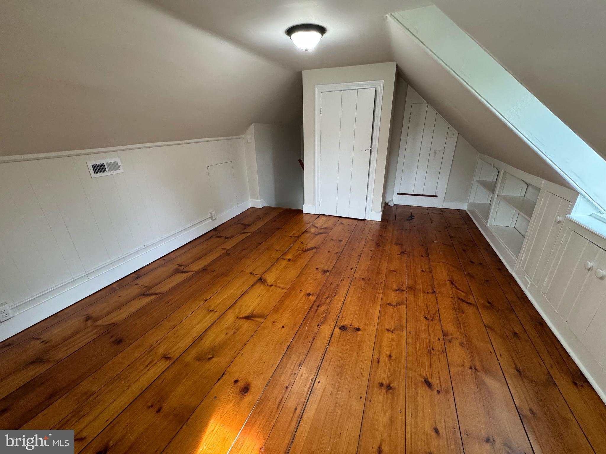 NON AVAILABLE - Residential Lease