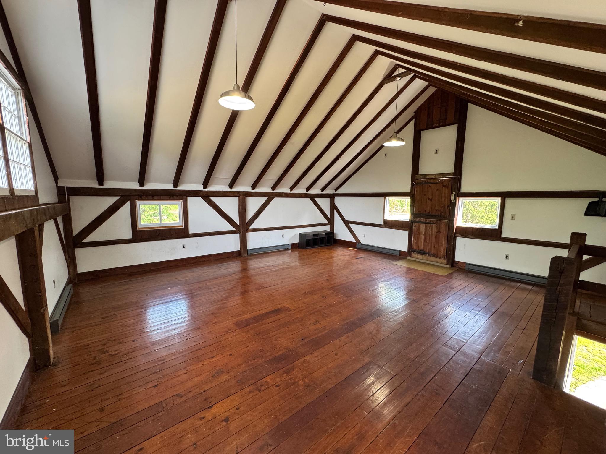 NON AVAILABLE - Residential Lease