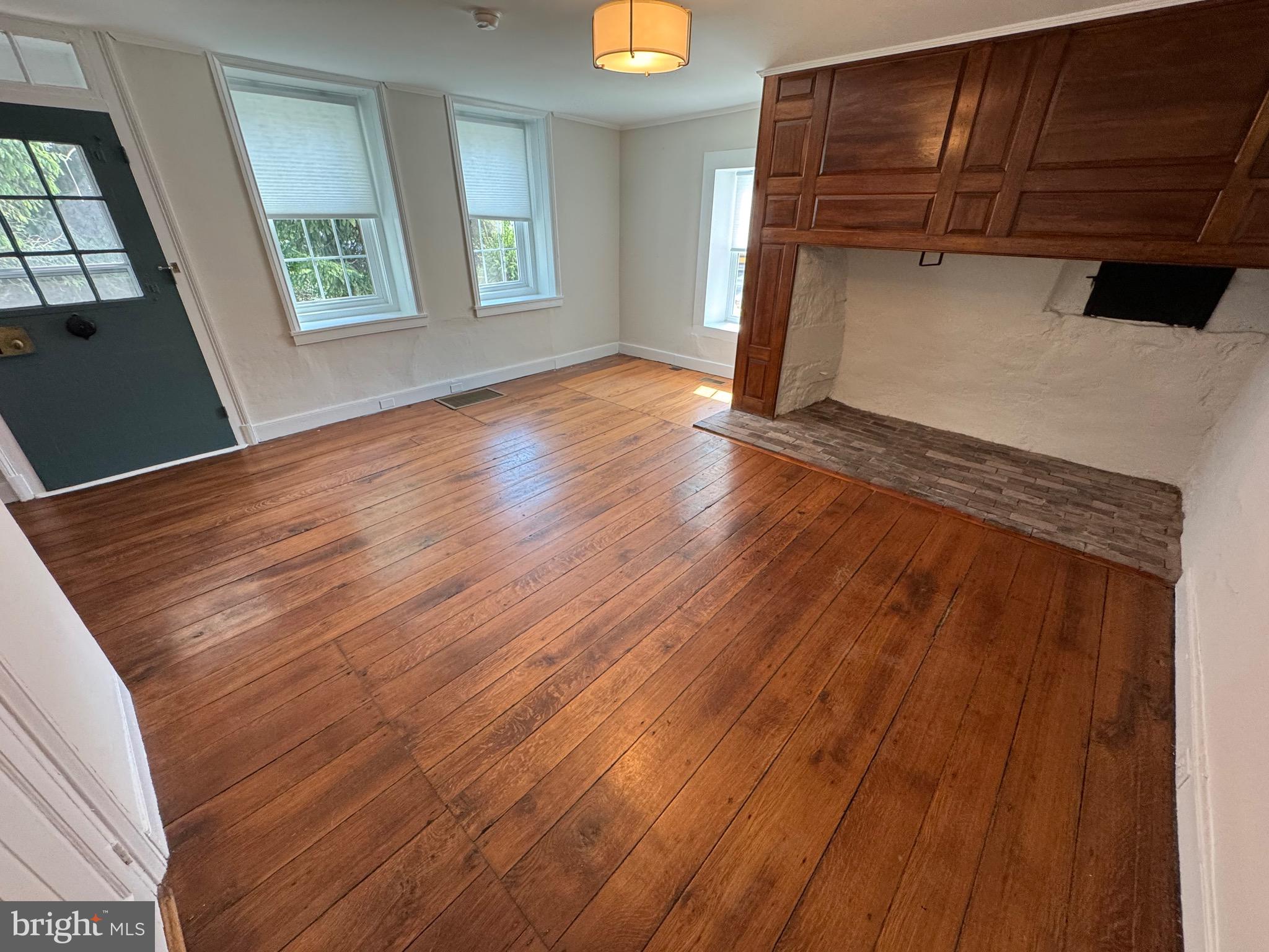 NON AVAILABLE - Residential Lease