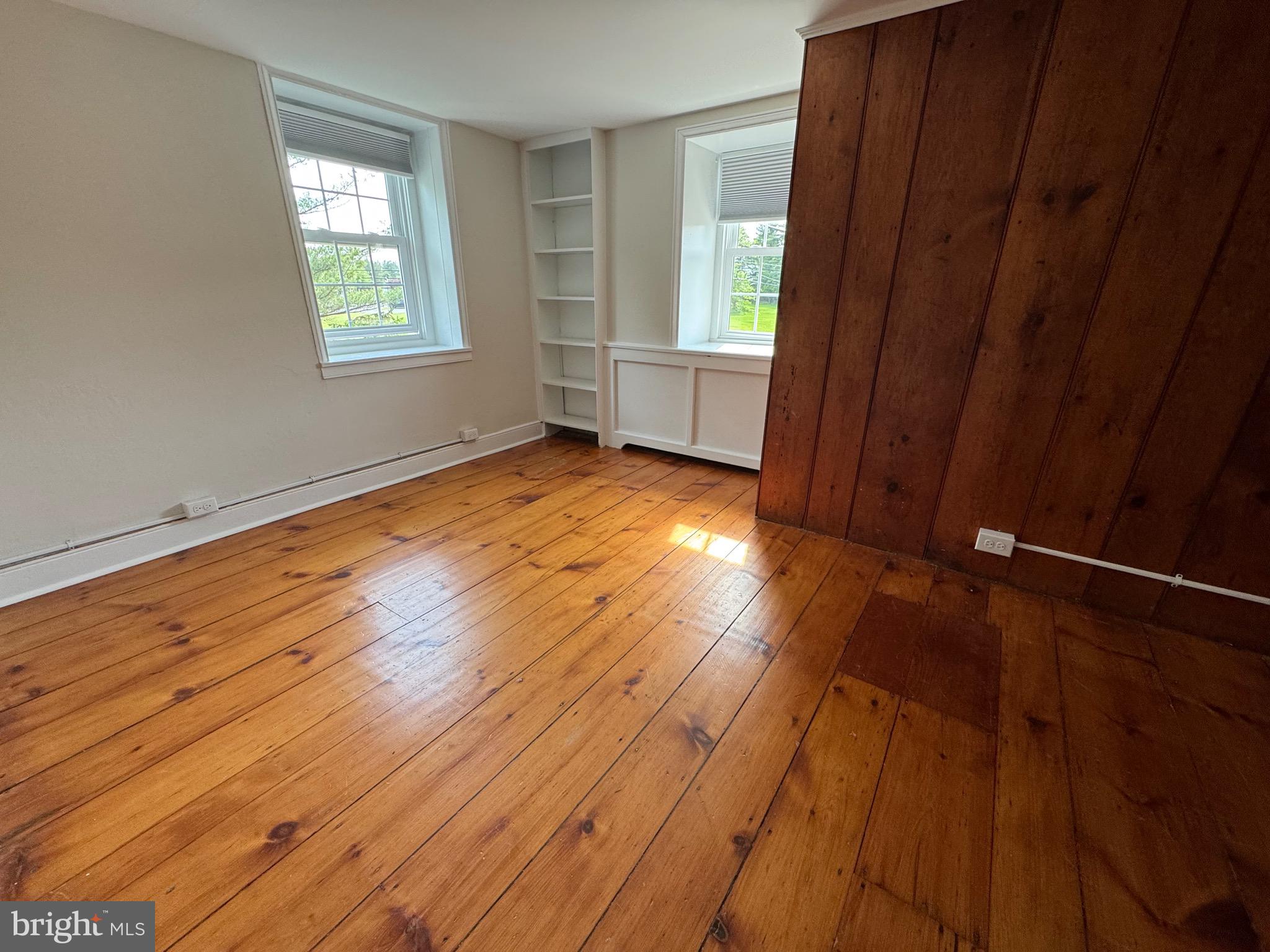 NON AVAILABLE - Residential Lease