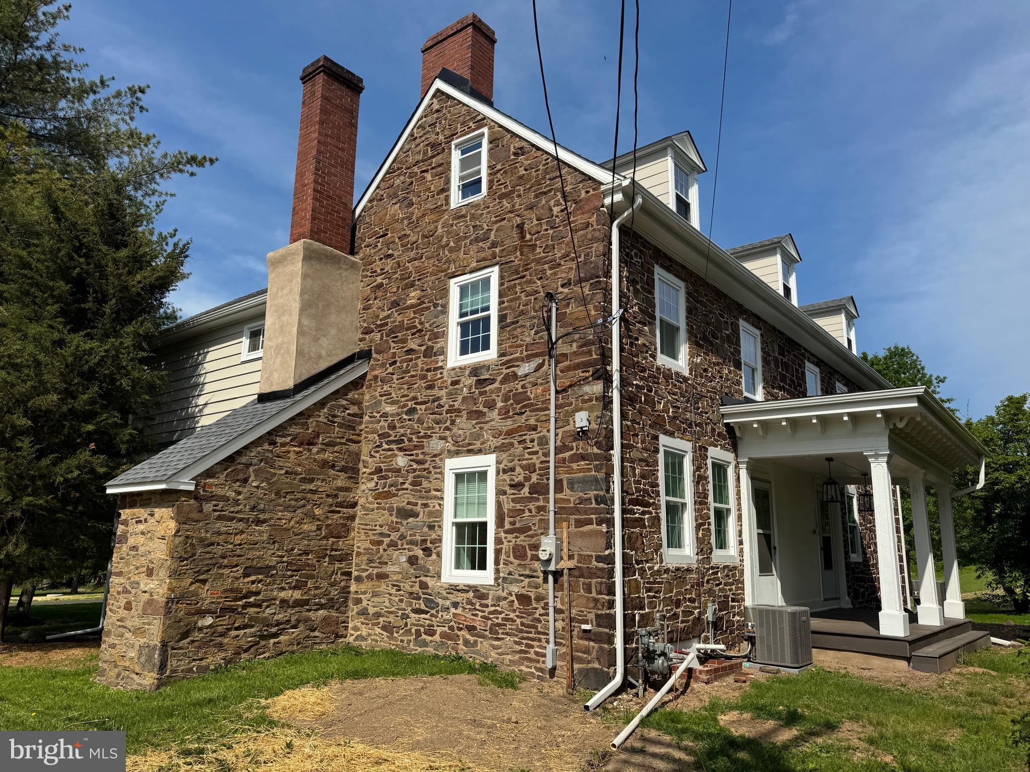 NON AVAILABLE - Residential Lease