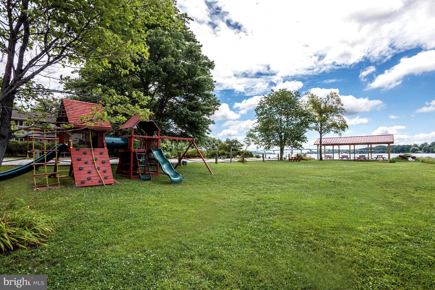 WINCHESTER ON THE SEVERN - Residential